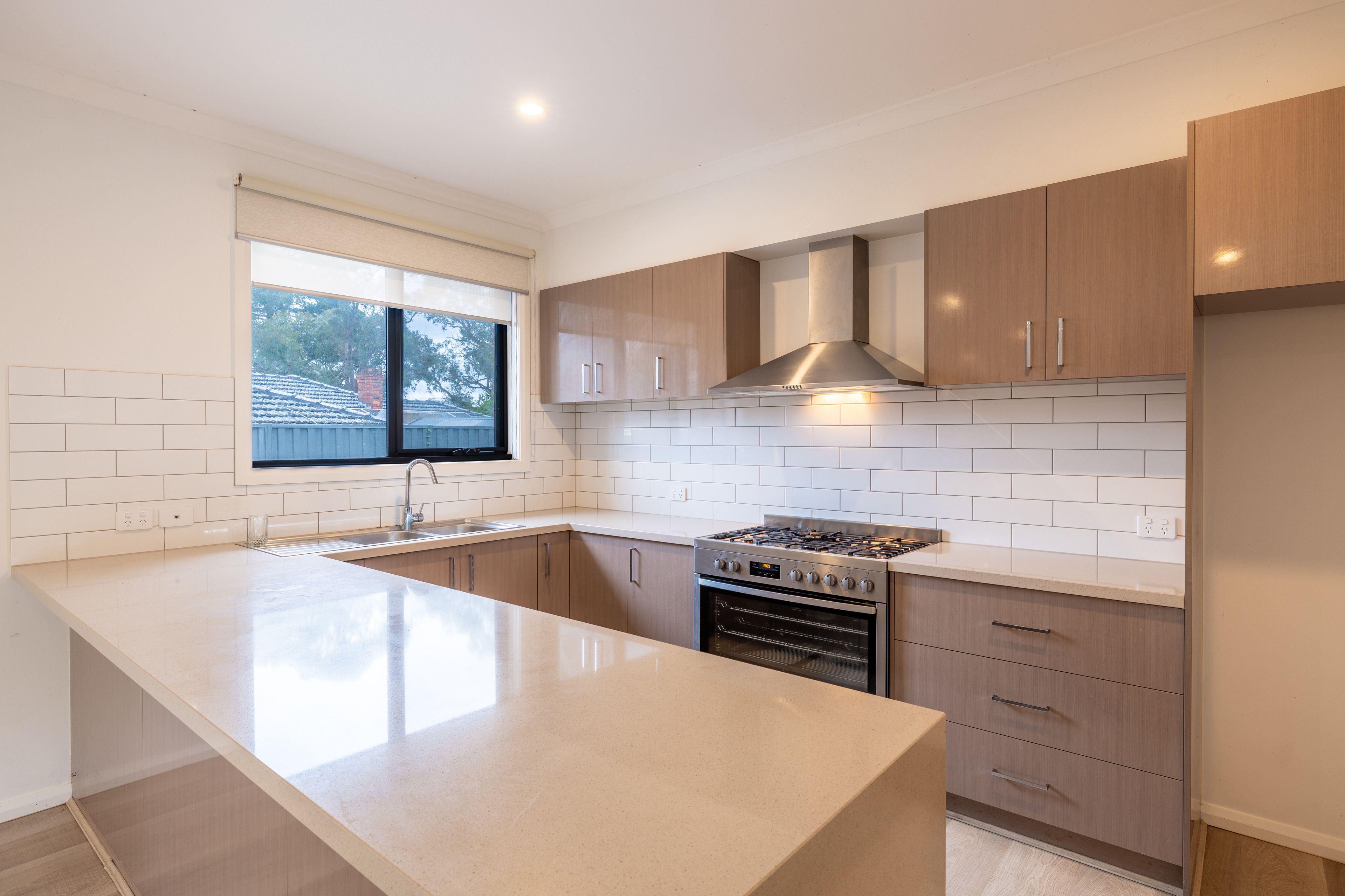 1/4 Baudelaire Avenue, Wantirna, VIC 3152