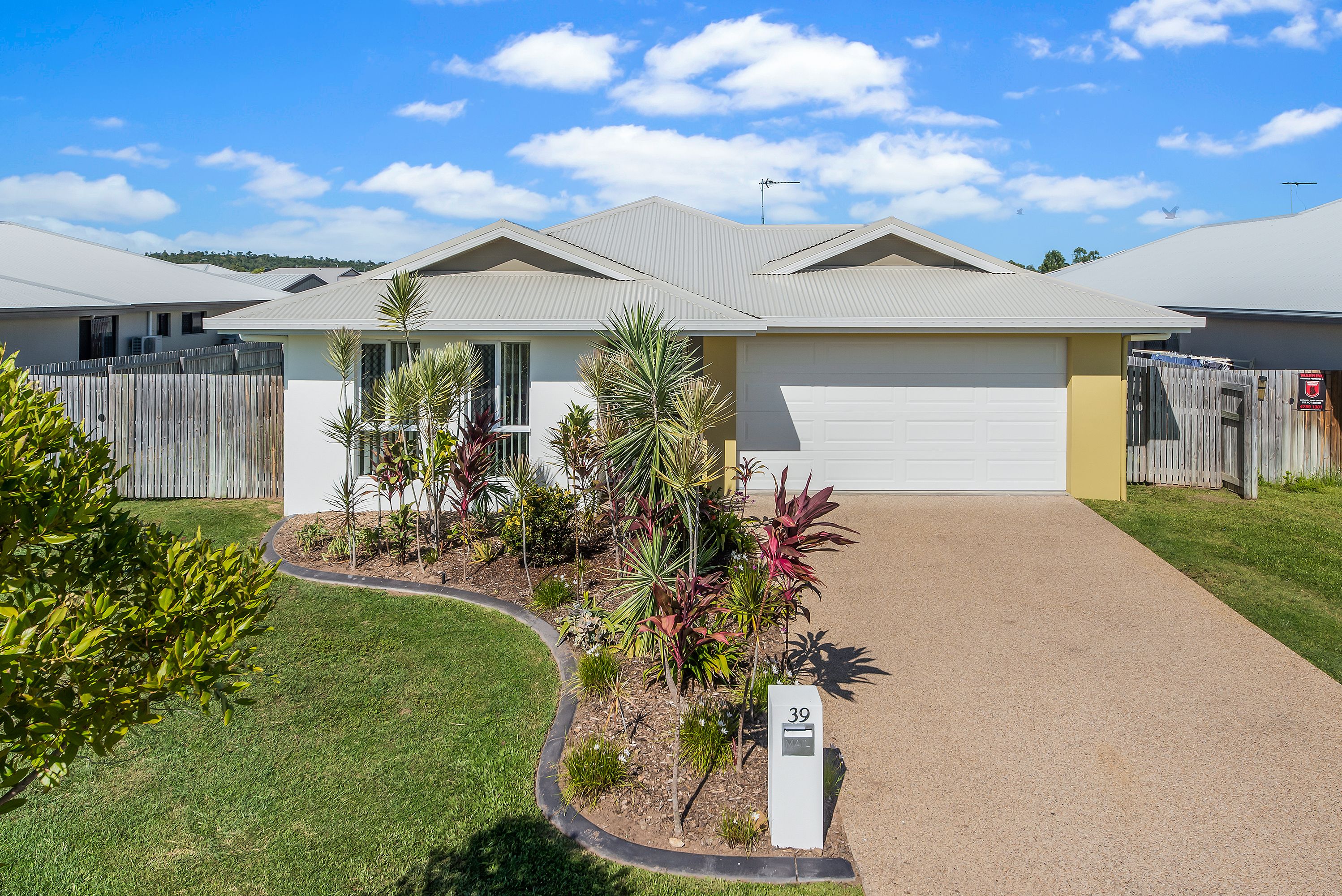 39 Summergold Street, Mount Low, QLD 4818