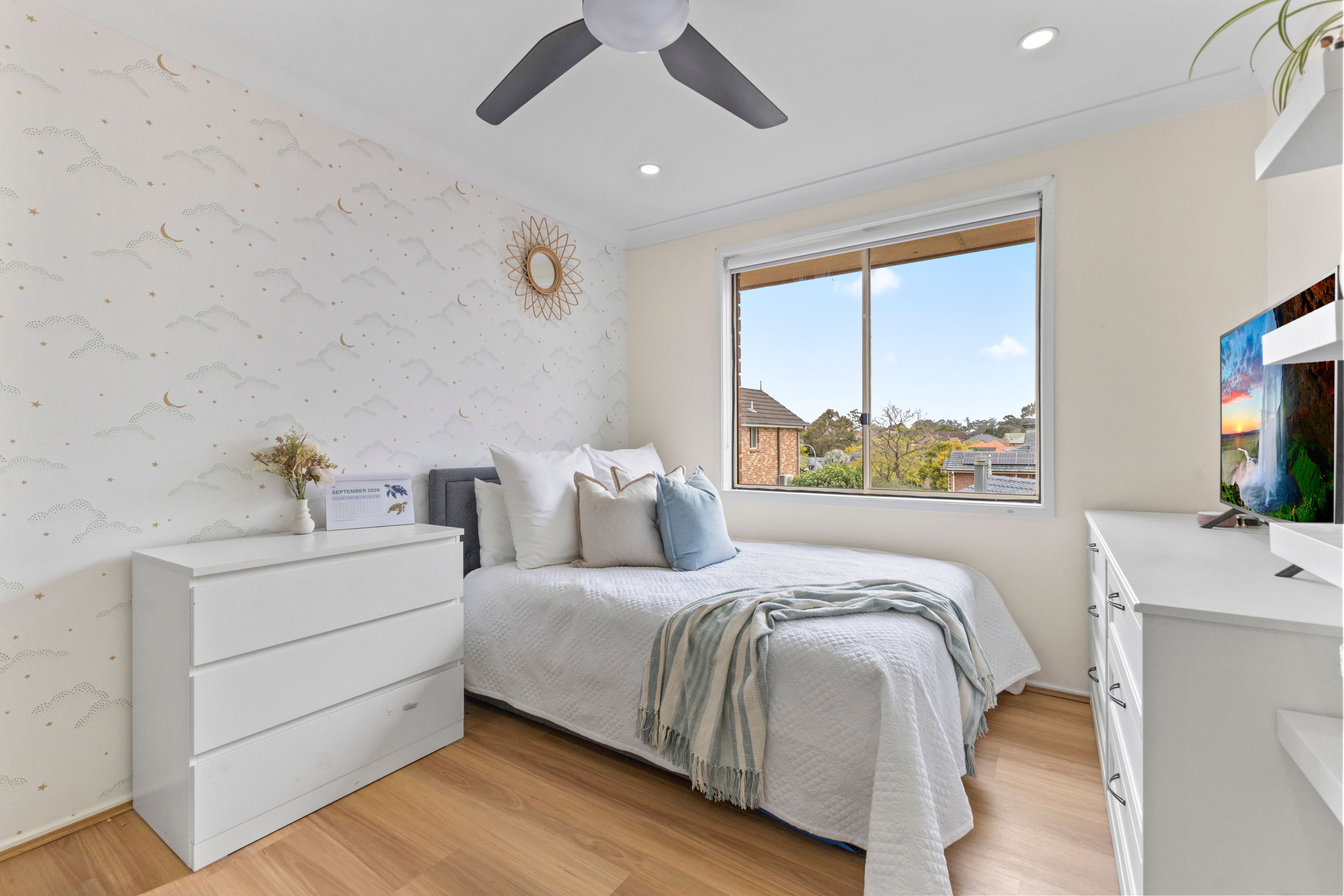 2/12A Merriwa Place — photo 9 of 12