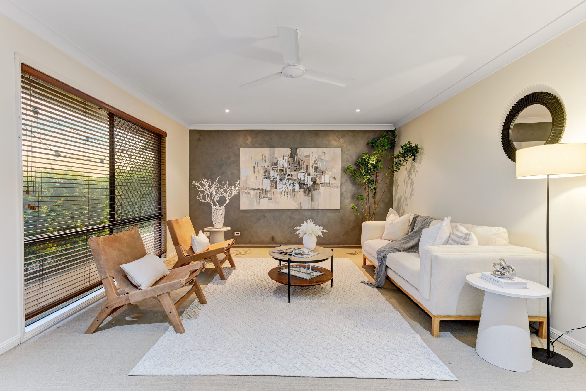 9 Watarrka Drive, Parkinson, QLD 4115