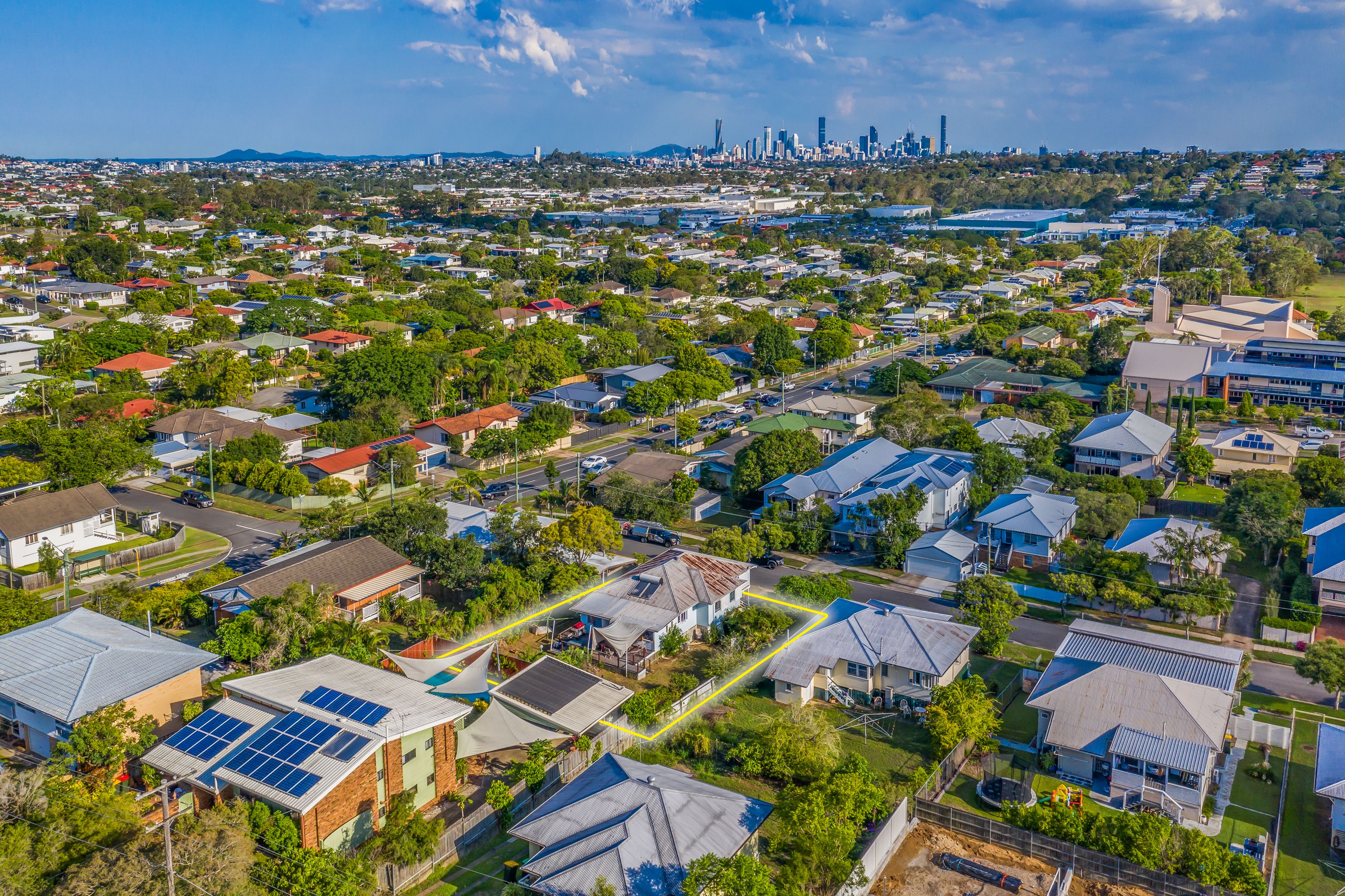 5 Allowrie Street, Stafford QLD 4053
