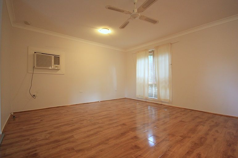 11 Jinkins Place, Ambarvale, NSW 2560
