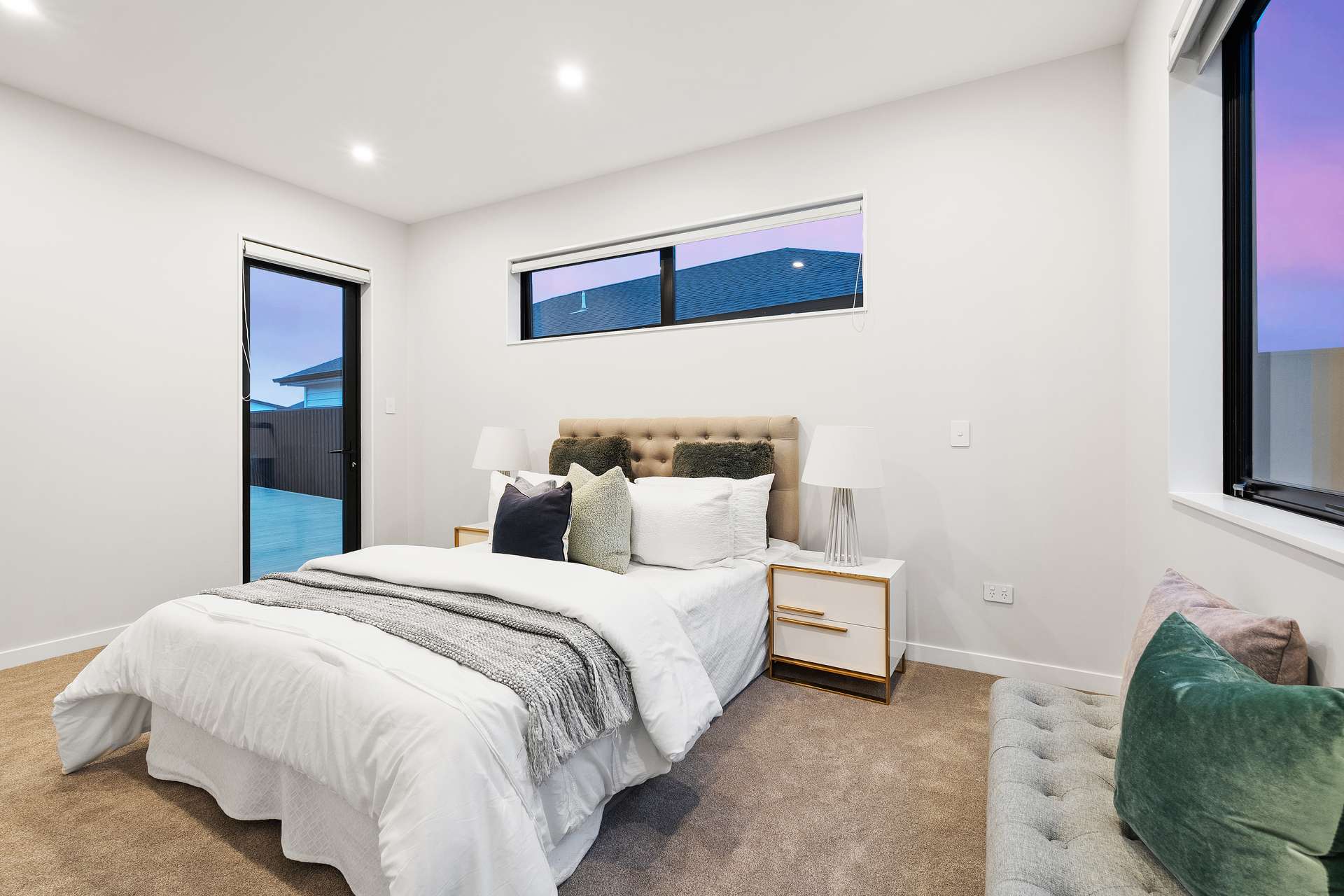 24 Tipu Crescent photo 14