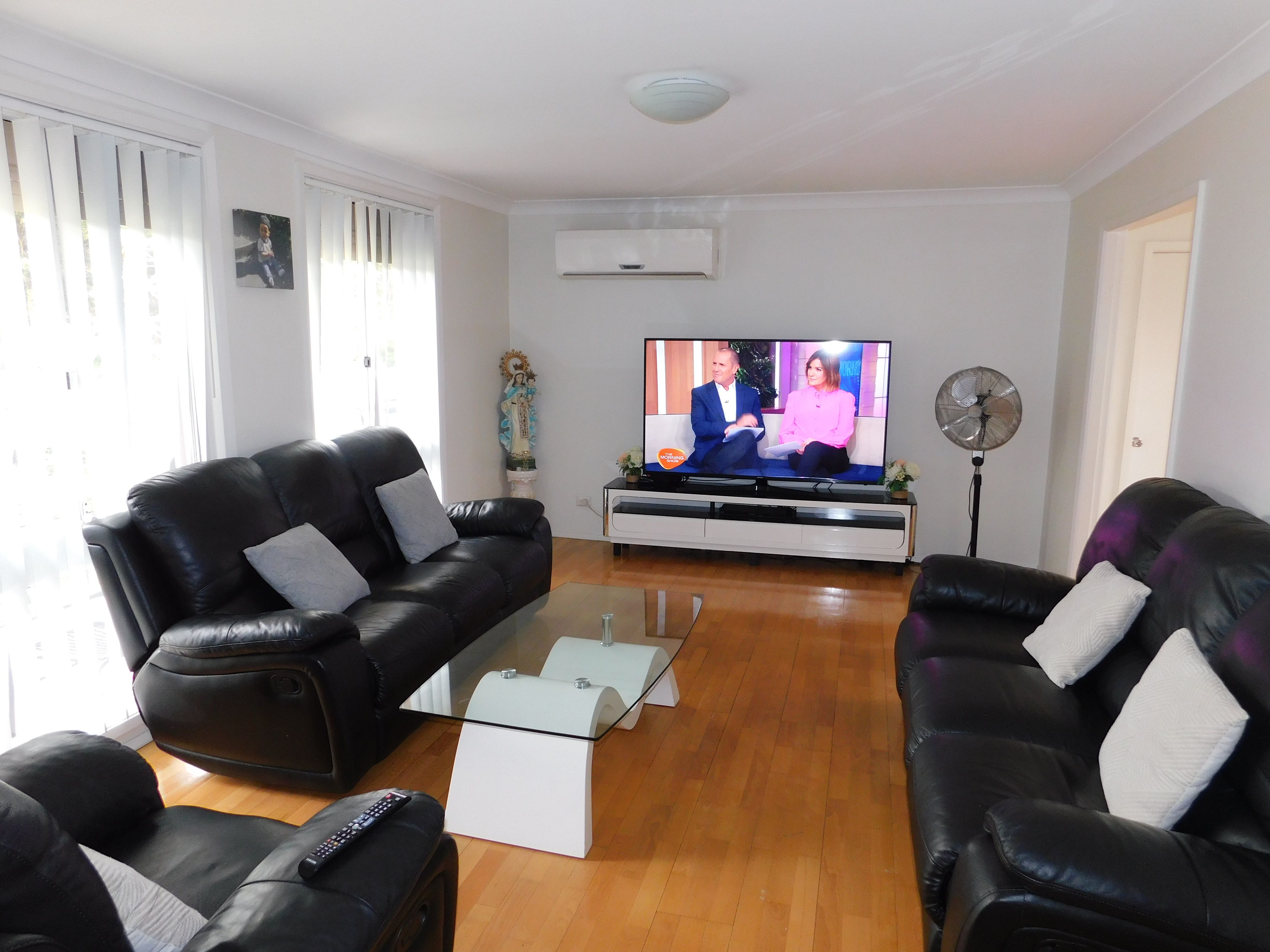 9 Angle Vale Road, Edensor Park, NSW 2176