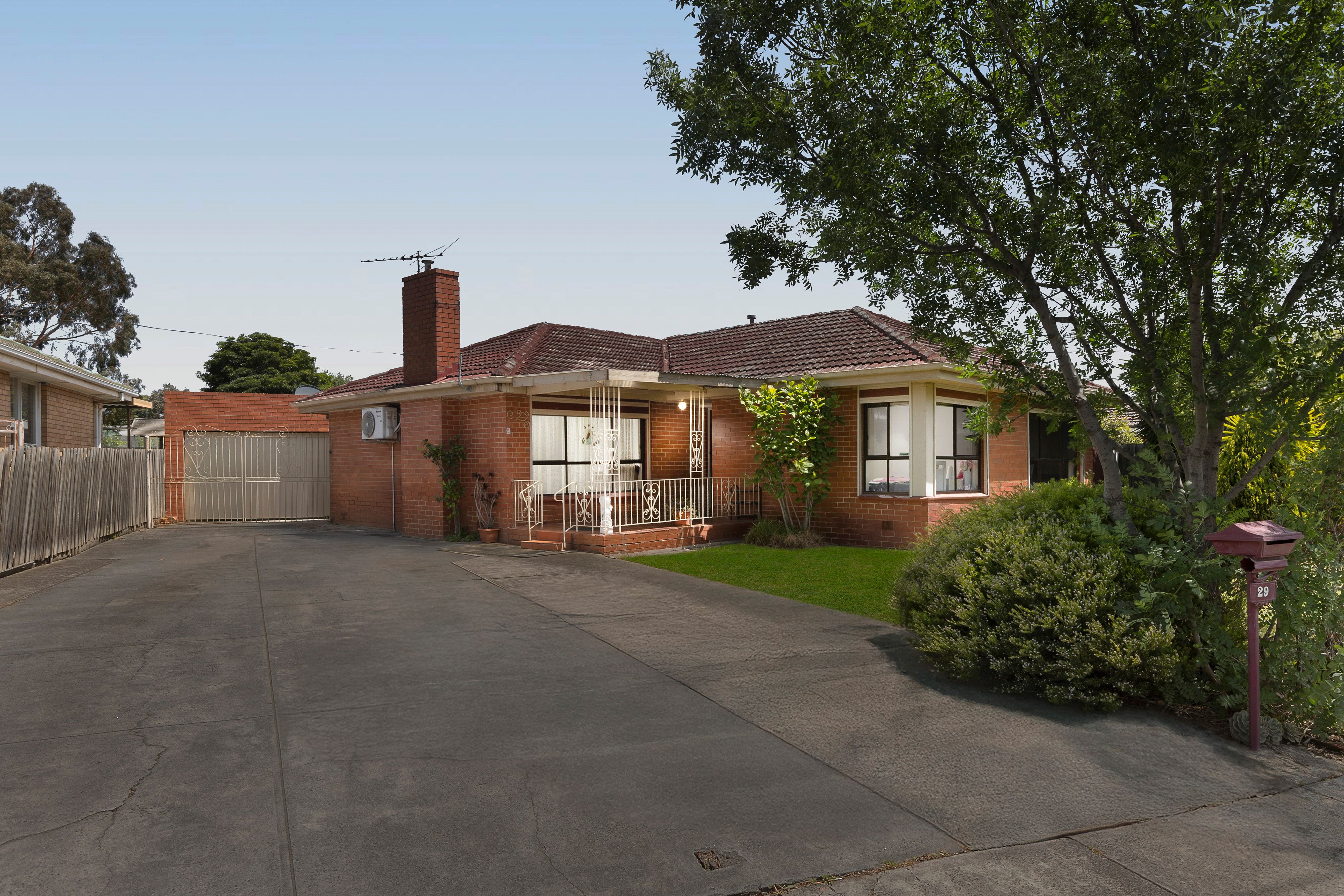 29 Somerlayton Crescent , Fawkner VIC 3060