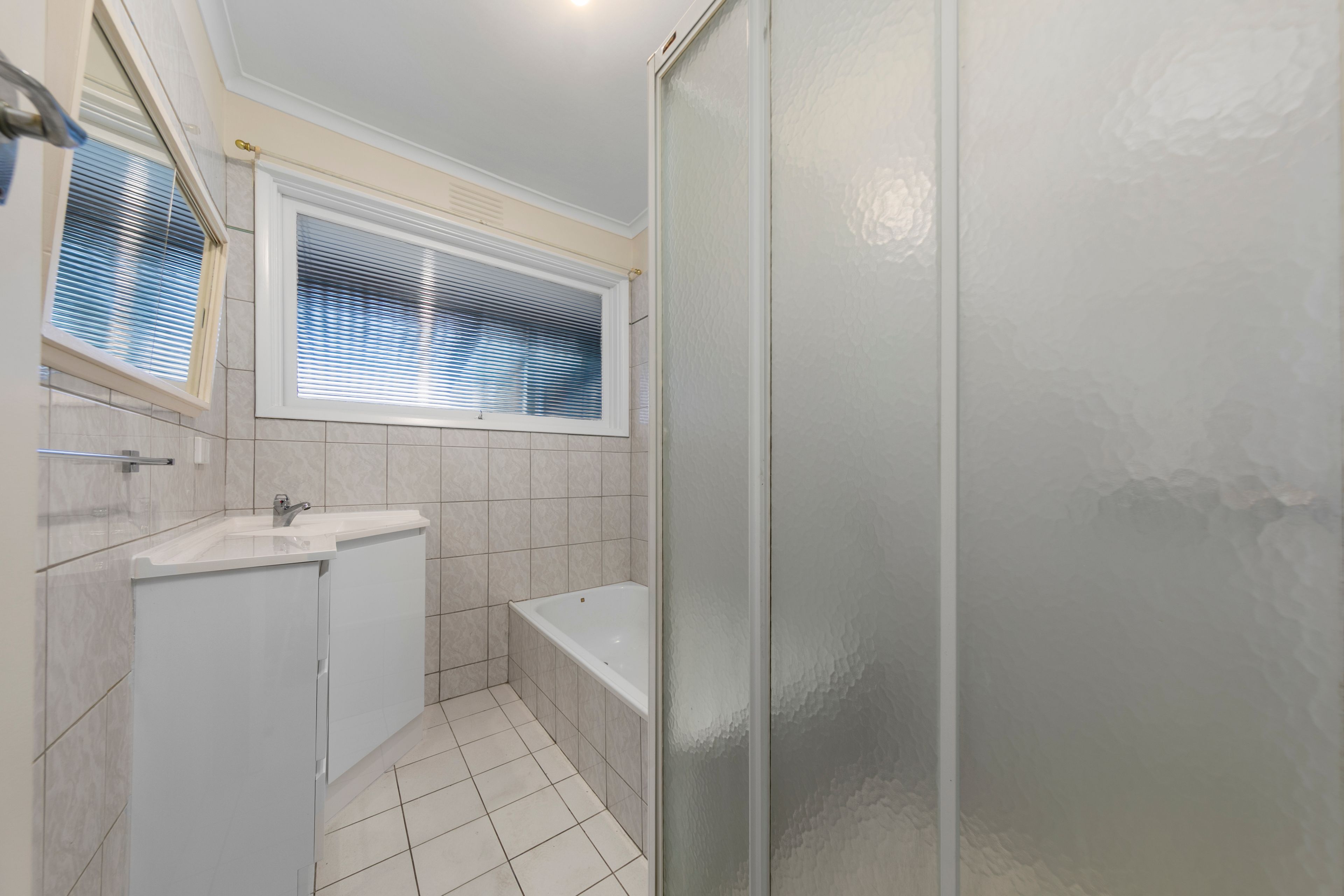 22 Darebin Drive — photo 4 of 11