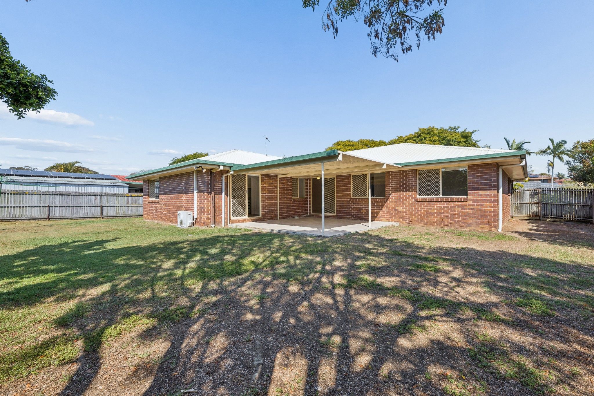15 Rinnicrew Street — photo 7 of 19