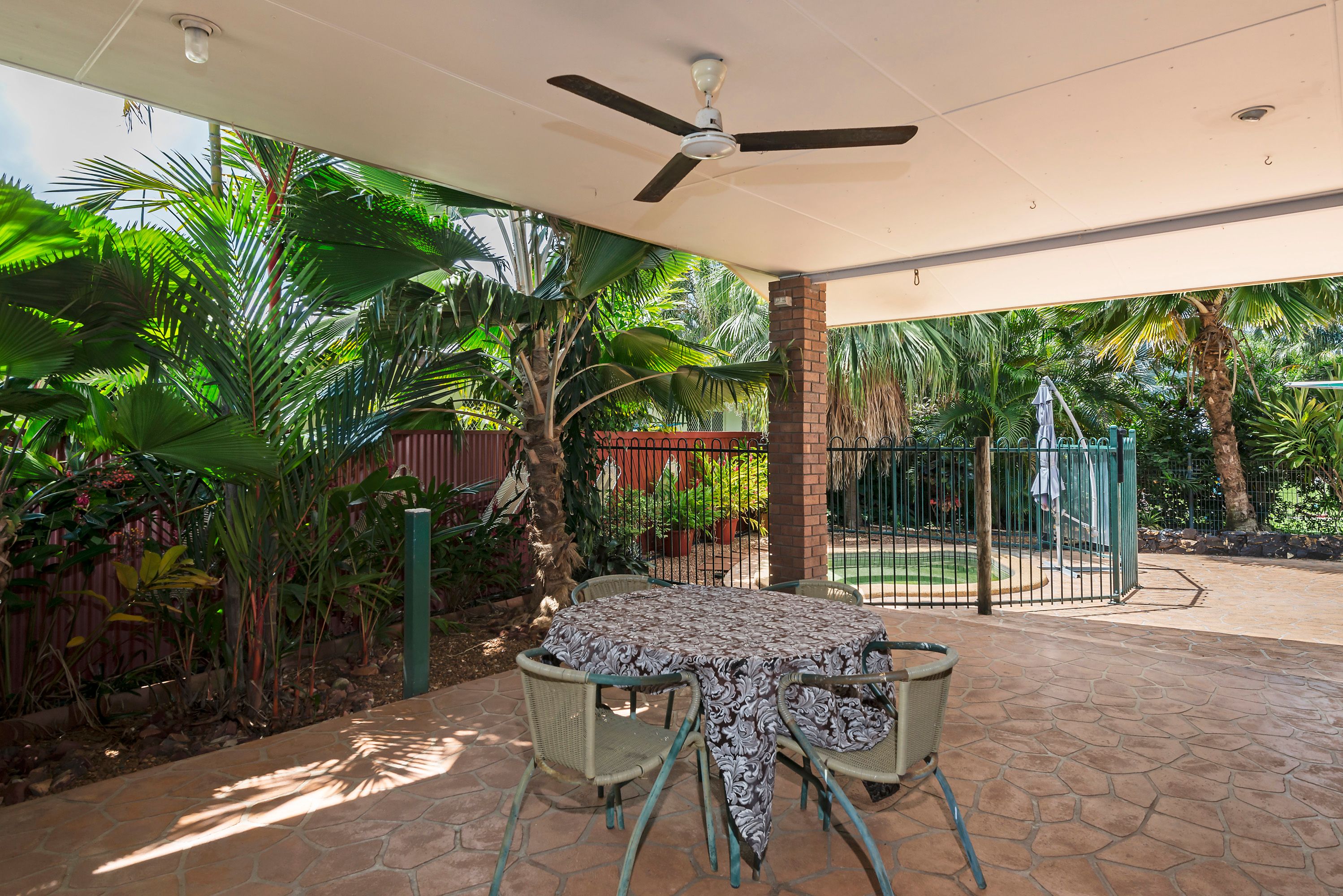 15 Bonaparte Street, Leanyer NT 0812