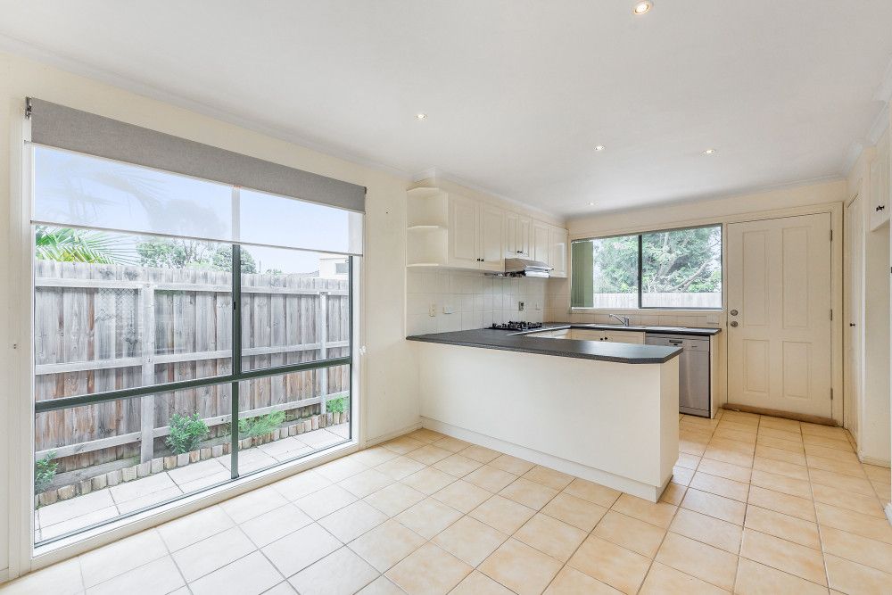 2/30 Winchester Road, Nunawading, VIC 3131