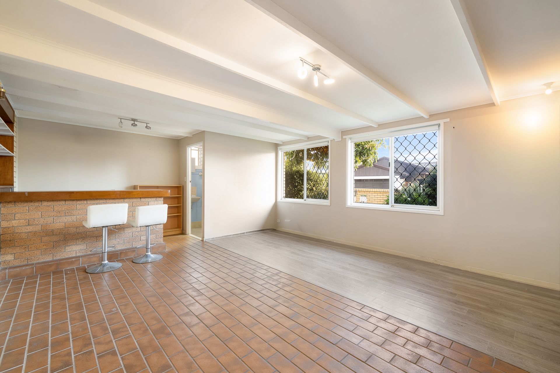 21 Rapallo Avenue — photo 16 of 22