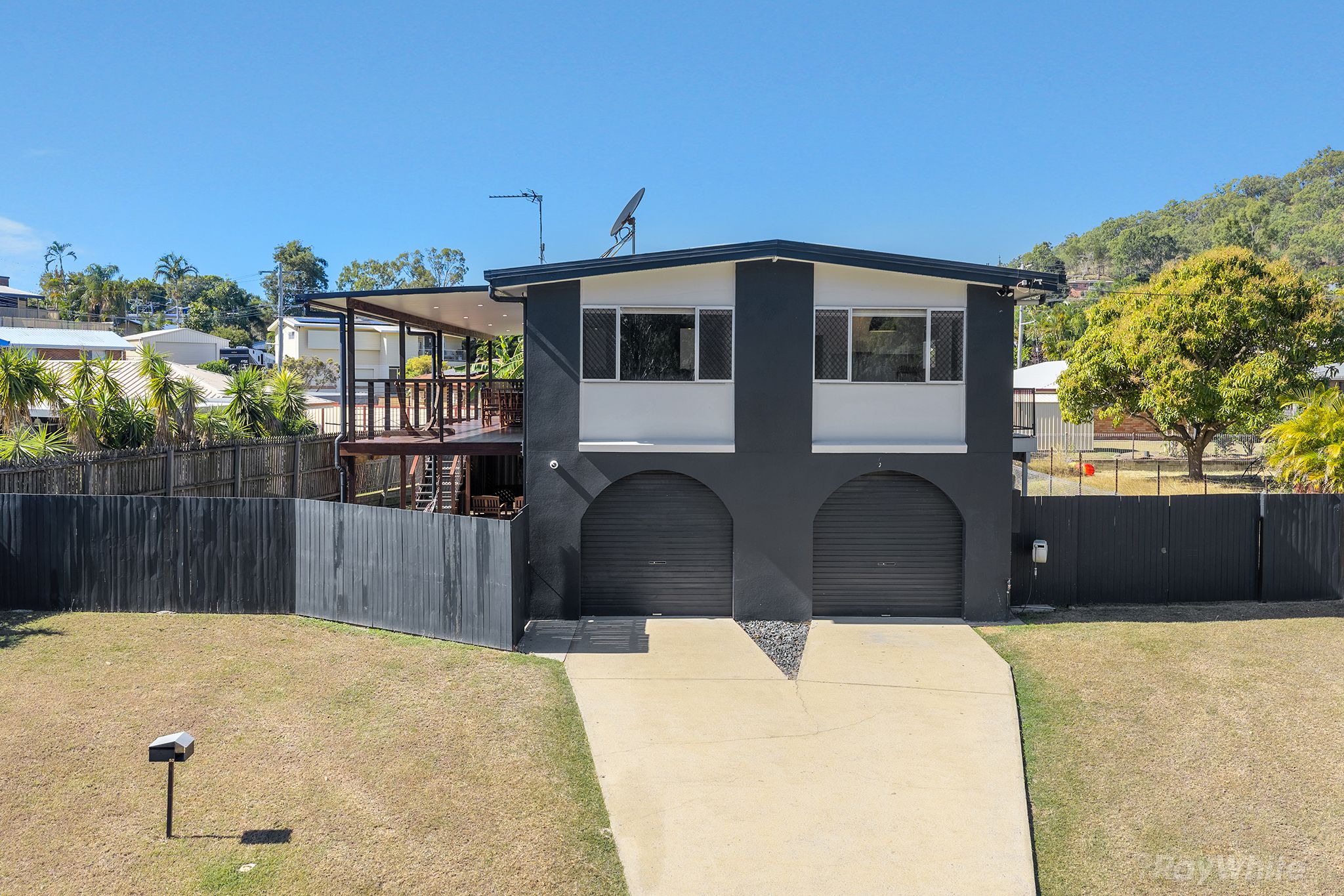 52 Bradford Road — photo from Ray White Gladstone