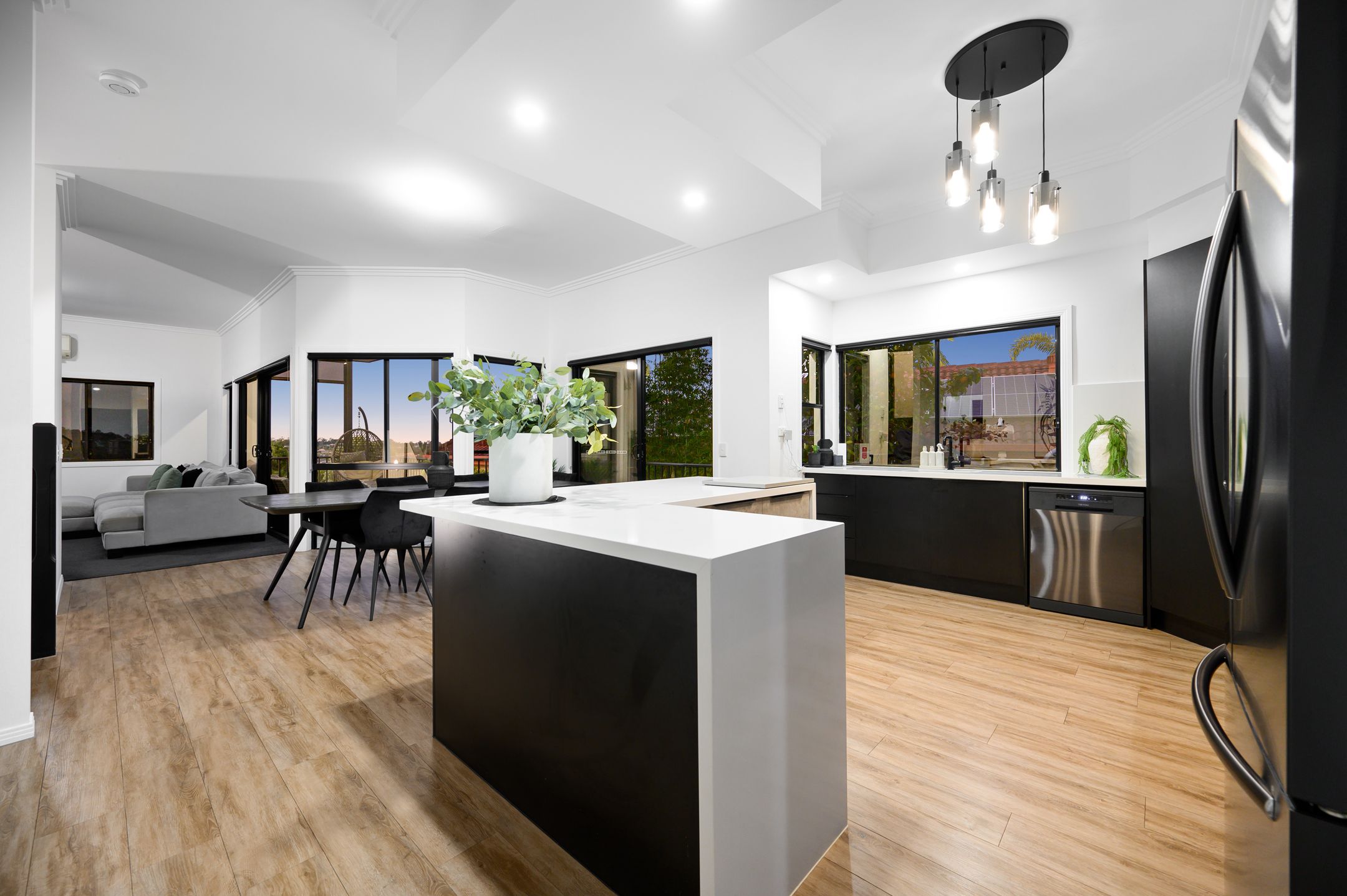 32 Carter Street, Pacific Pines, QLD 4211