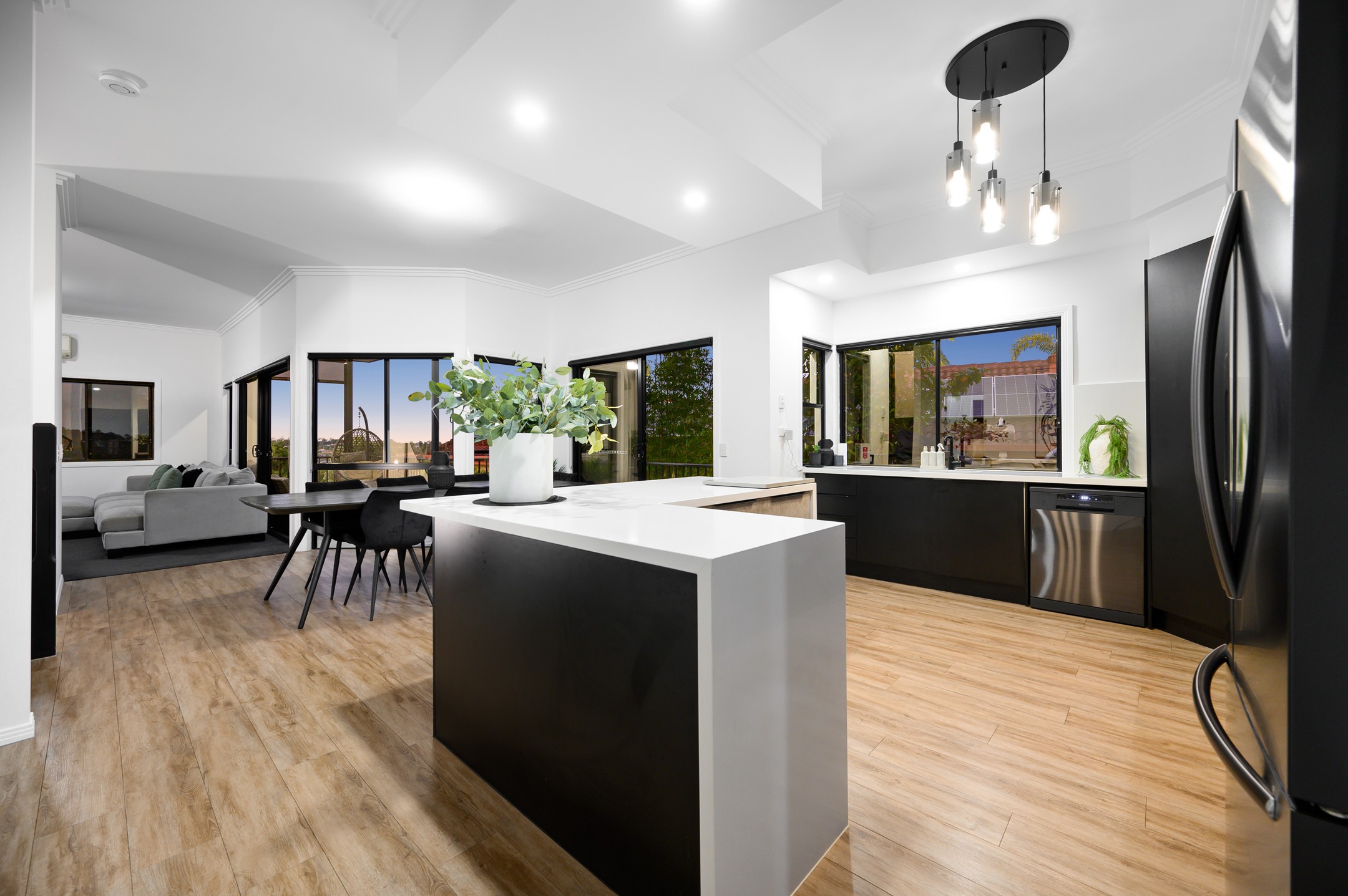 32 Carter Street, Pacific Pines, QLD 4211