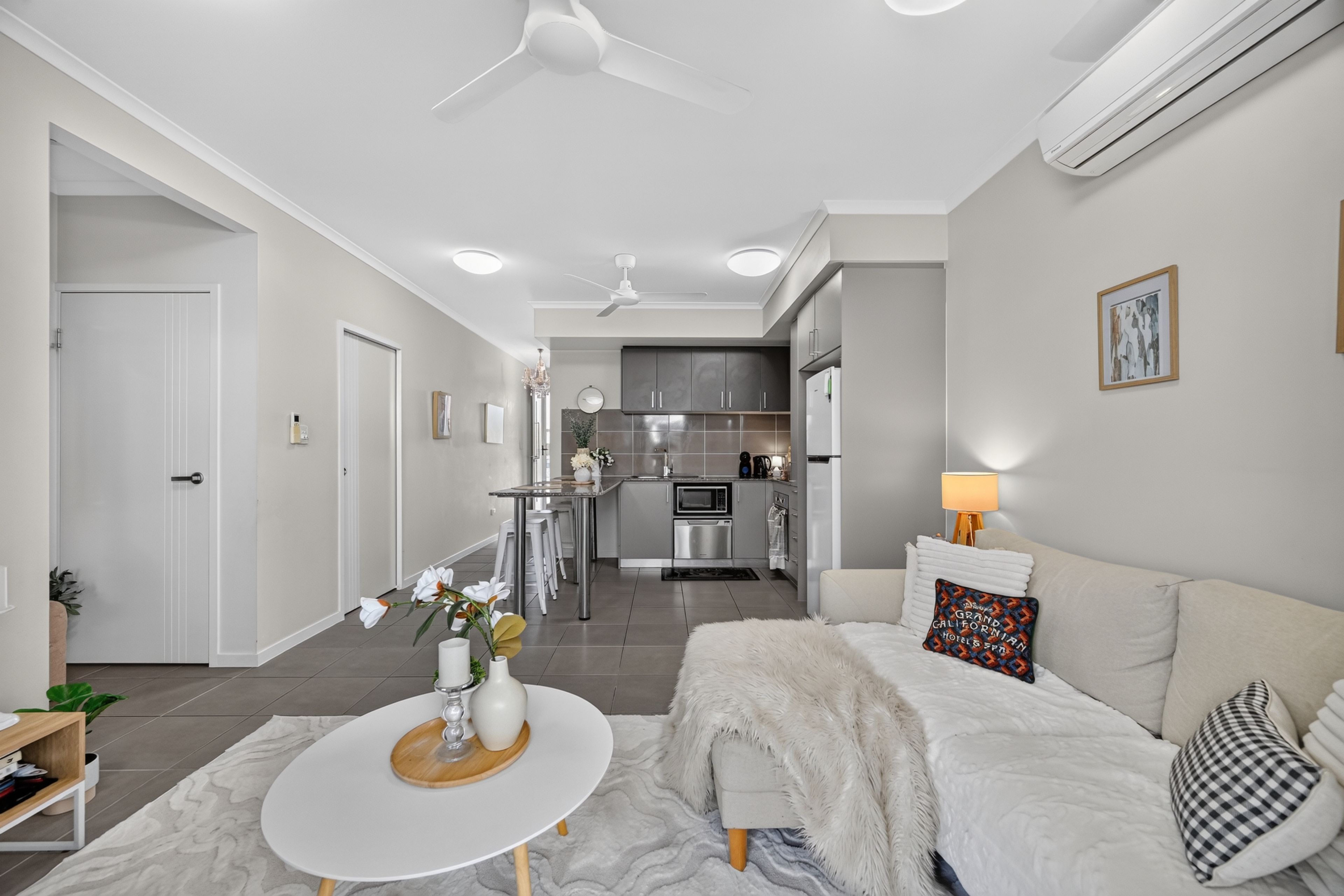 14 Rowley Place — photo 5 of 13