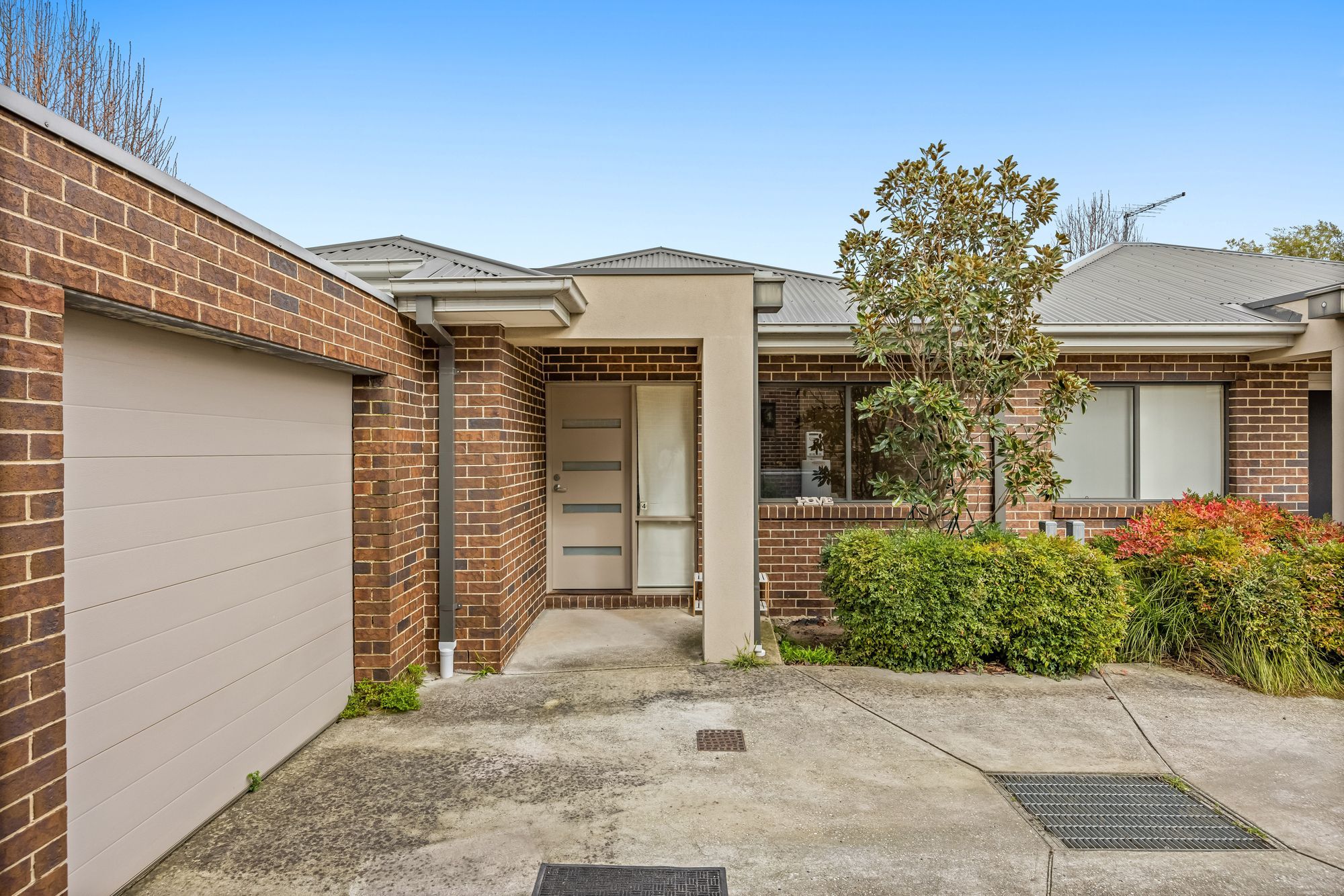 109 Golf Links Road, Berwick VIC 3806