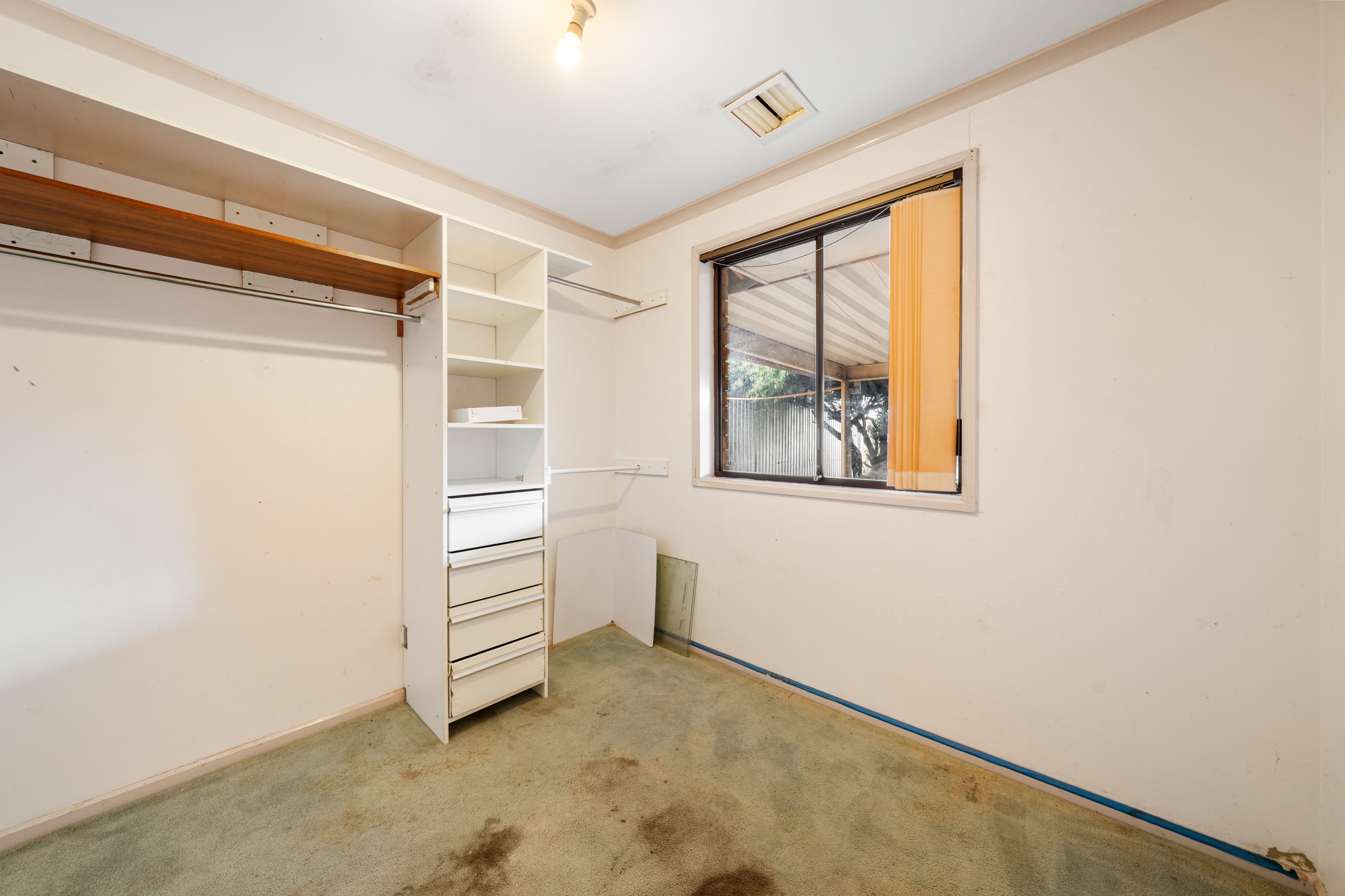 36 Uley Road — photo 13 of 20