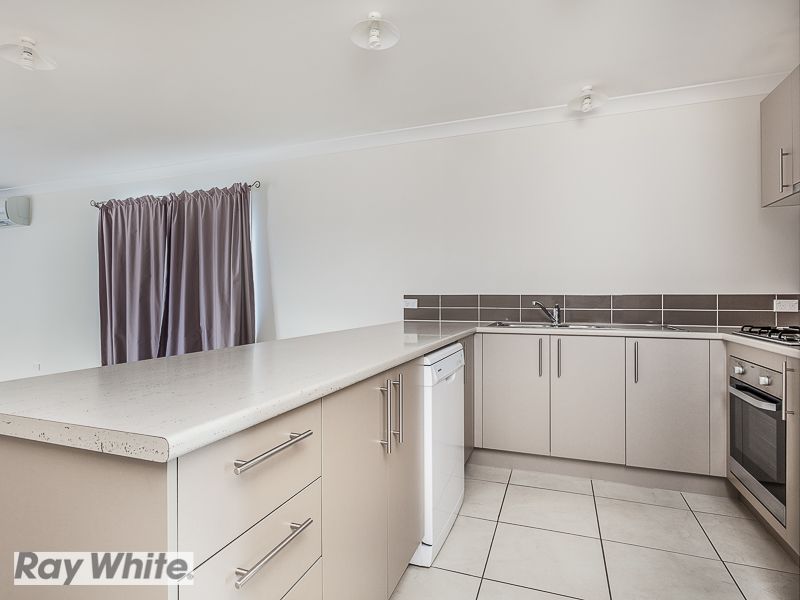 25 Troon Street, North Lakes, QLD 4509