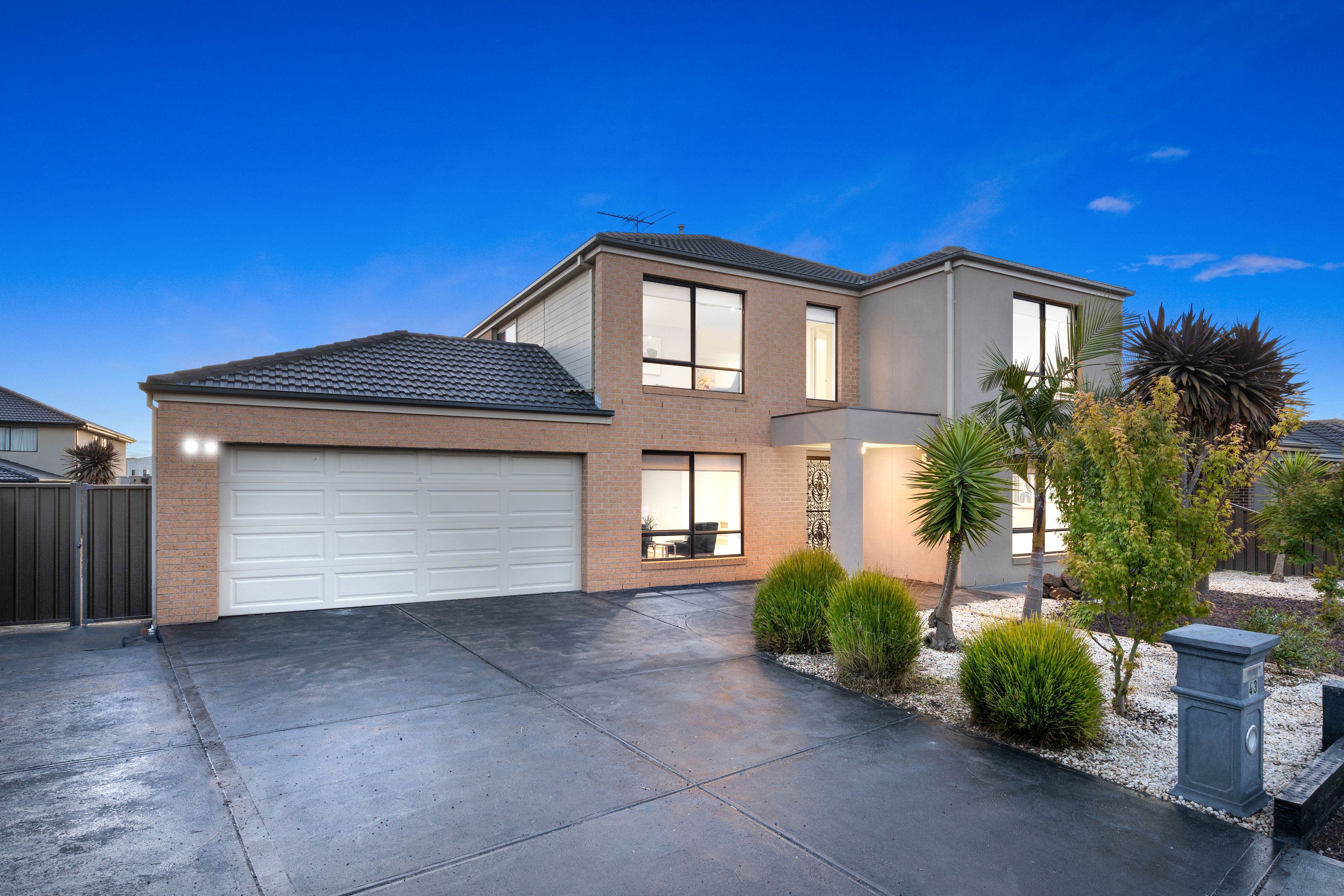 43 Burrora Way, Craigieburn, VIC 3064