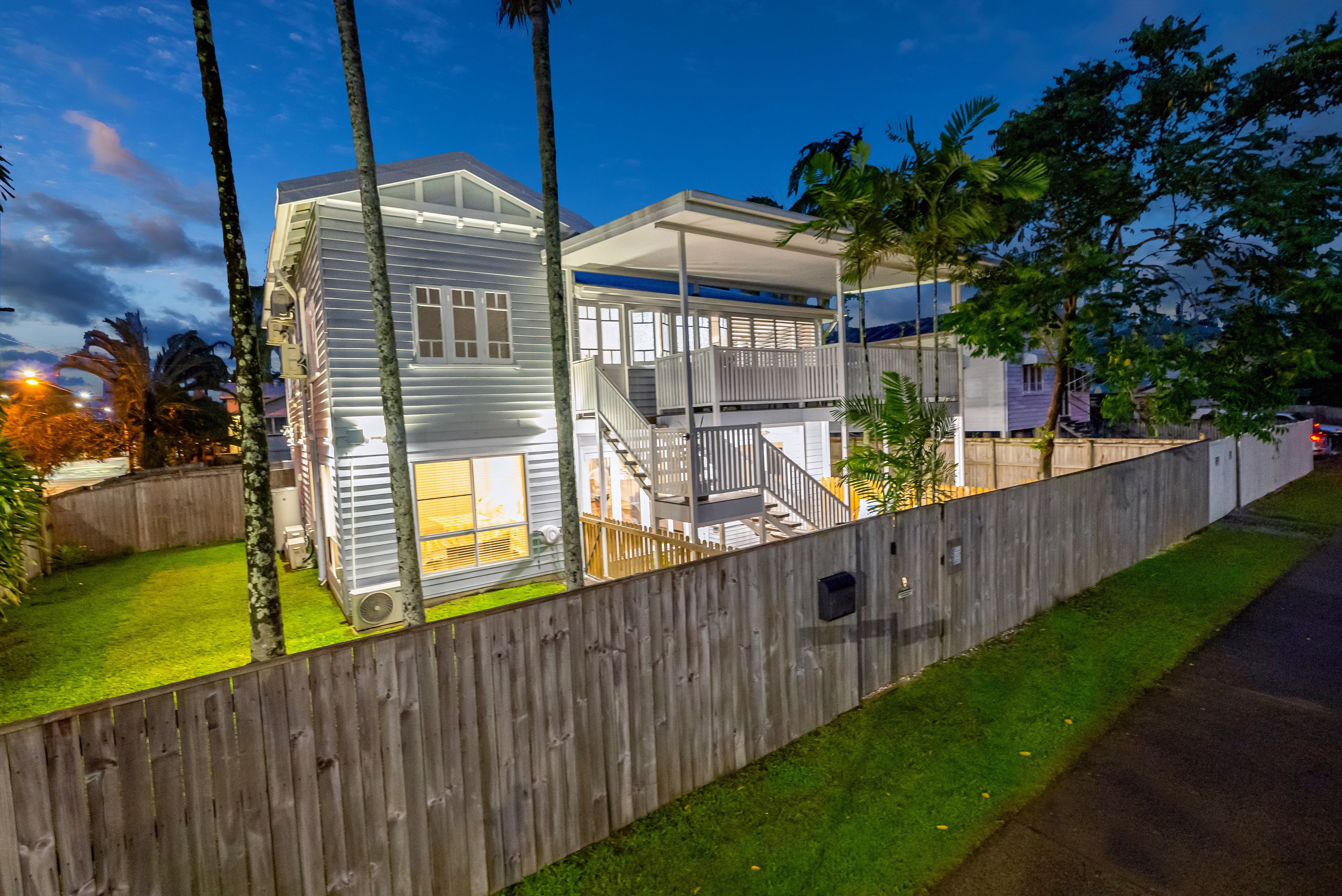 344 Mcleod Street, Cairns North, QLD 4870