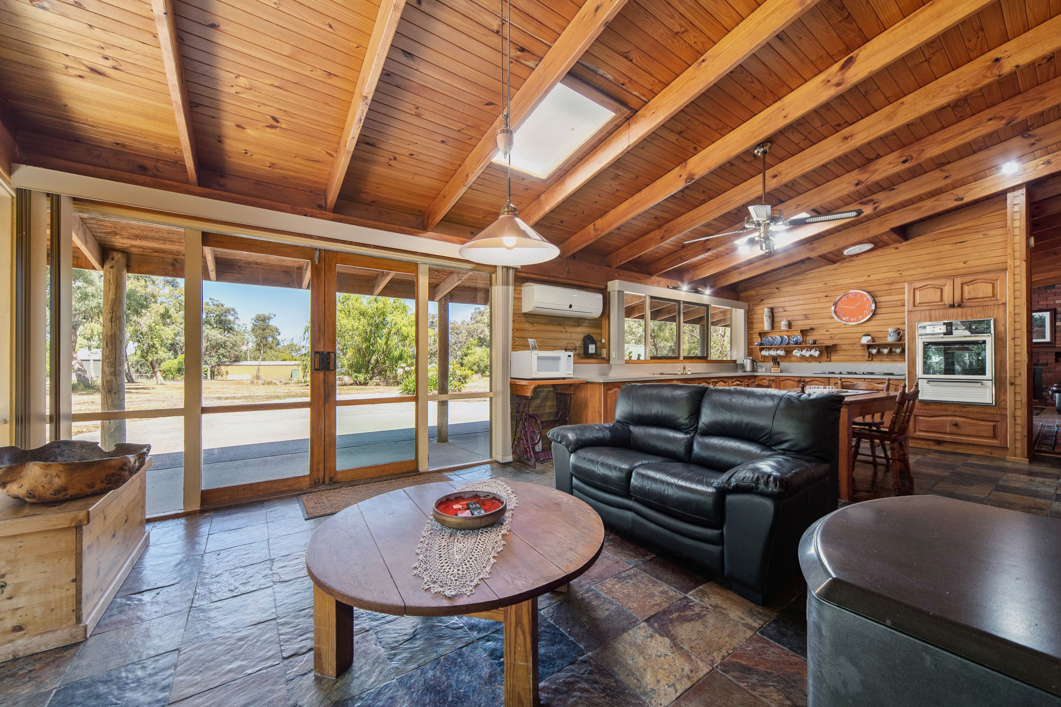 20 Bellbird Court — photo 16 of 29