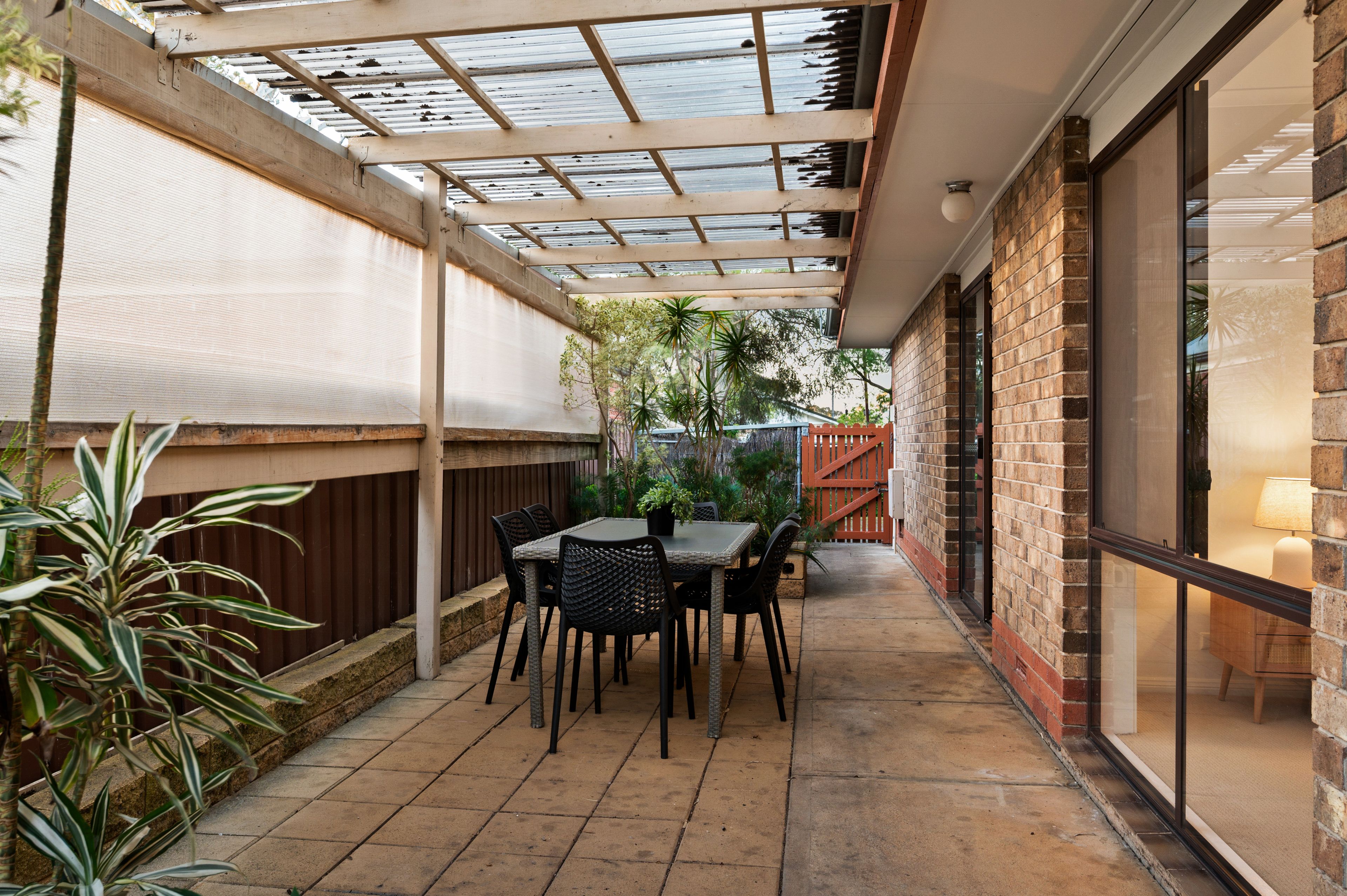 64 Cuthero Terrace — photo 12 of 15