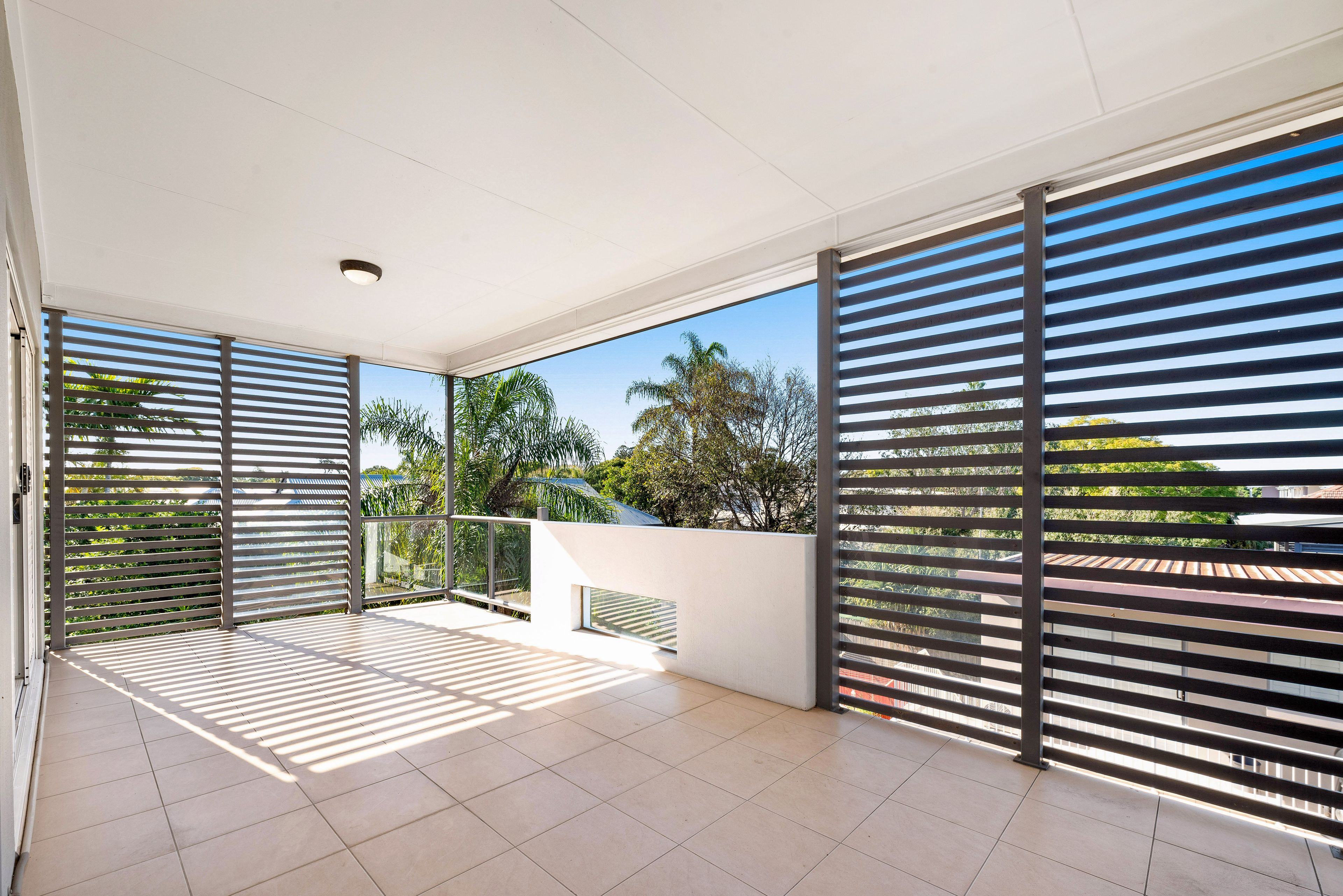 654 Kingsford Smith Drive, Hamilton QLD 4007