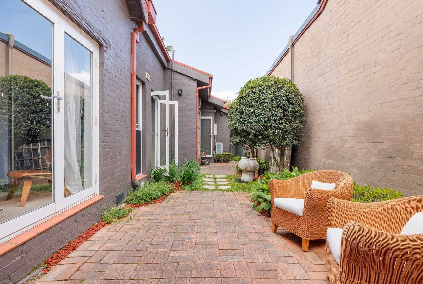 5 Frederick Street — photo 11 of 11