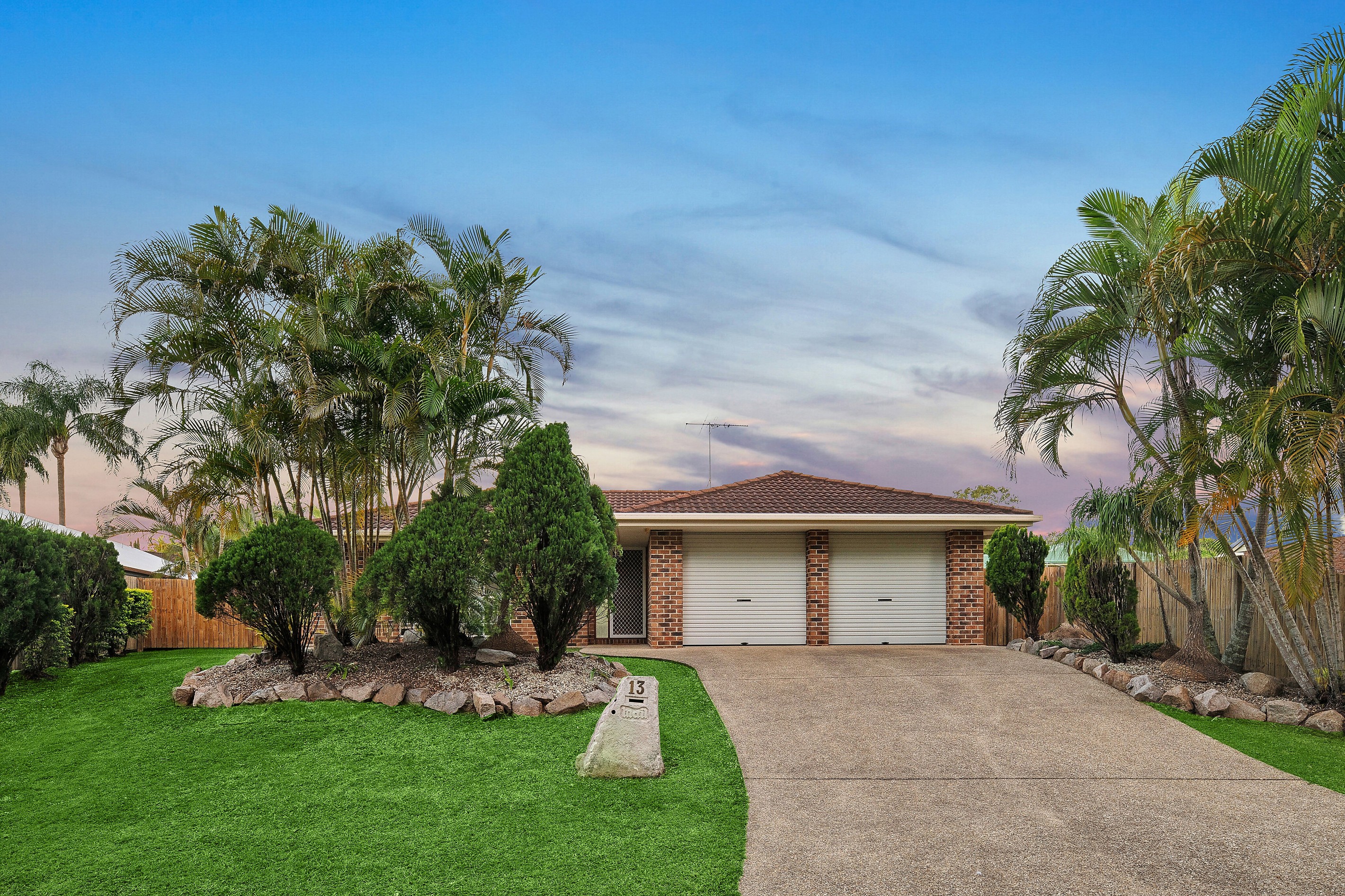 13 Parkleigh Street, Everton Hills, QLD 4053