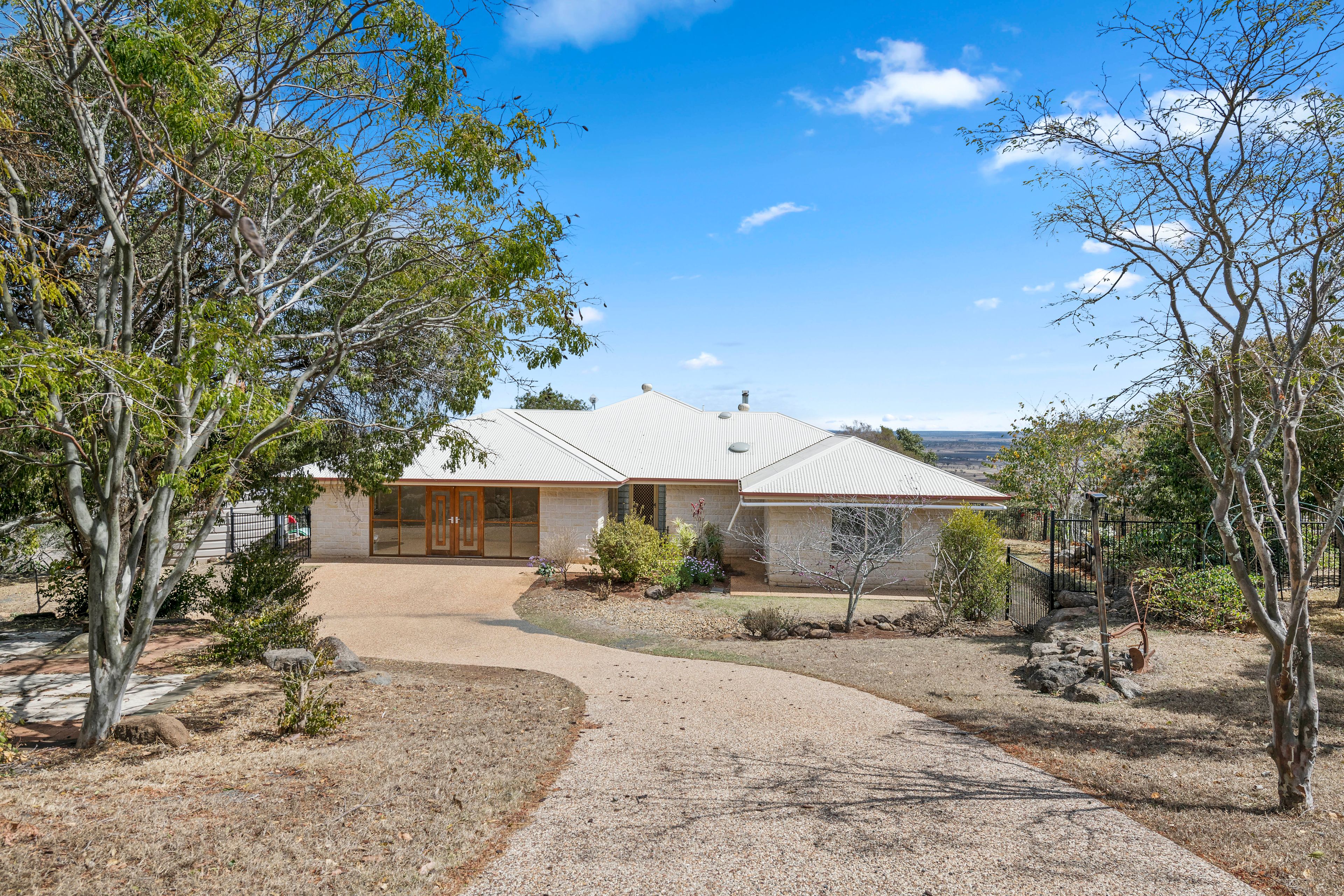 4 Mount Storey Lane, Glencoe, QLD 4352