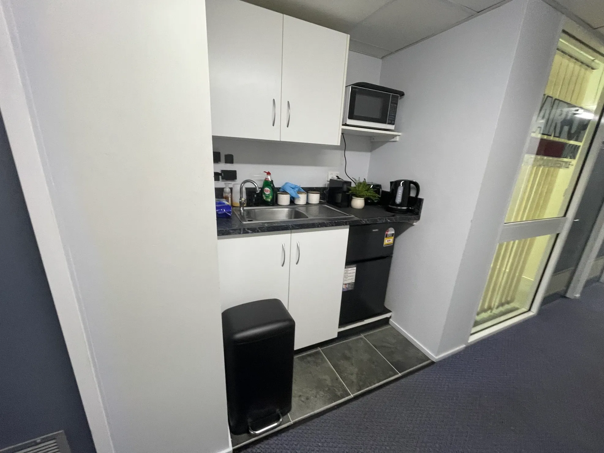 4/129A Lake Street, Cairns City, QLD 4870