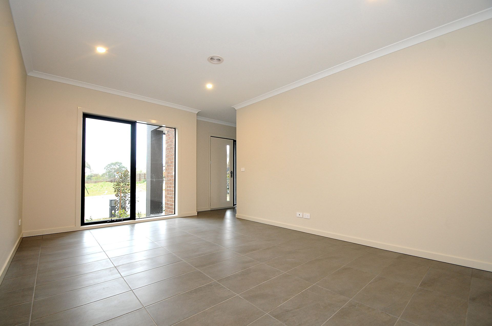 1/4 Gladwyn Avenue, Frankston, VIC 3199