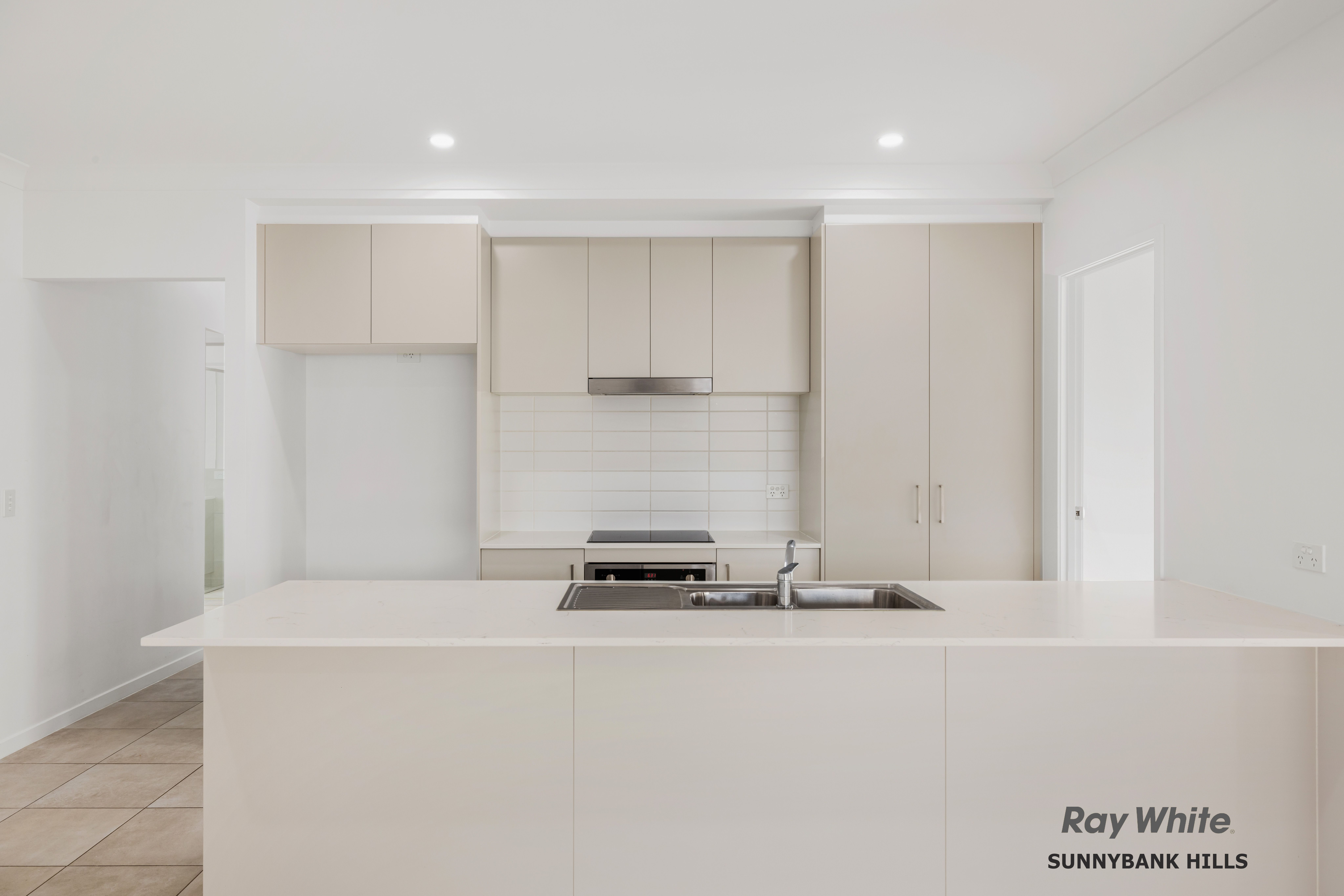 13 Culgoa Crest — photo 4 of 15