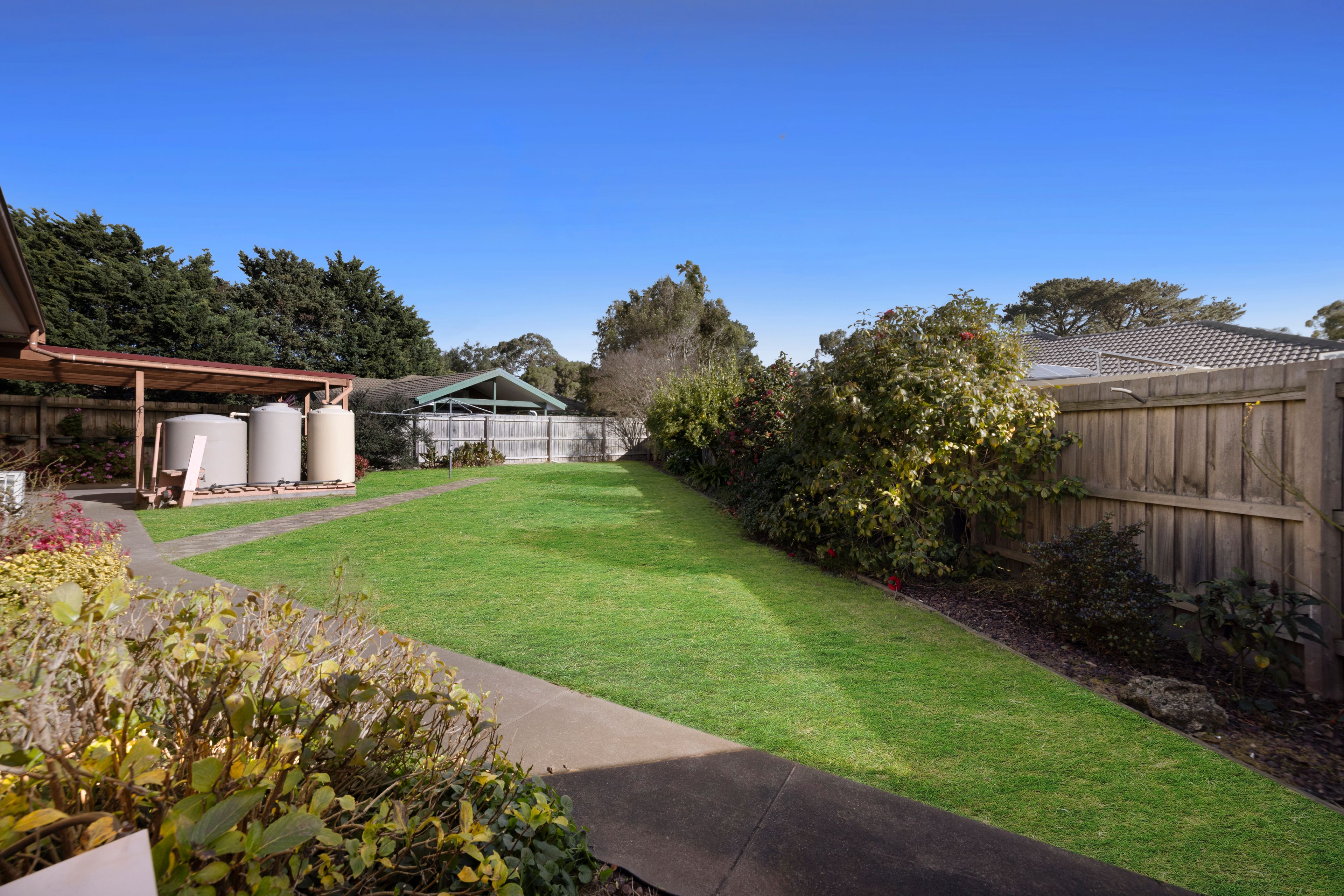 27 Horsfield Street — photo 17 of 20