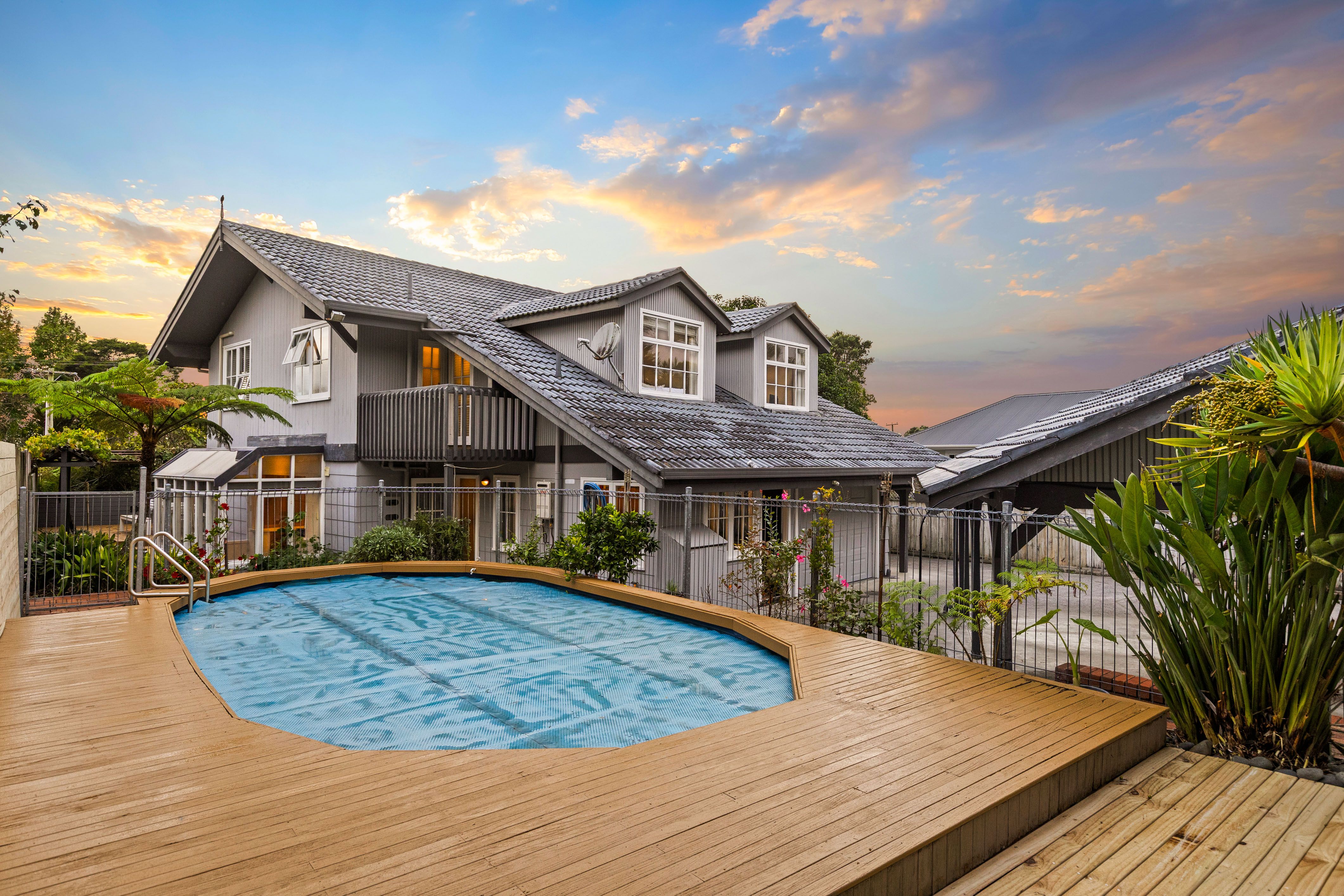 16 Awhiorangi Promenade, Swanson, Waitakere City