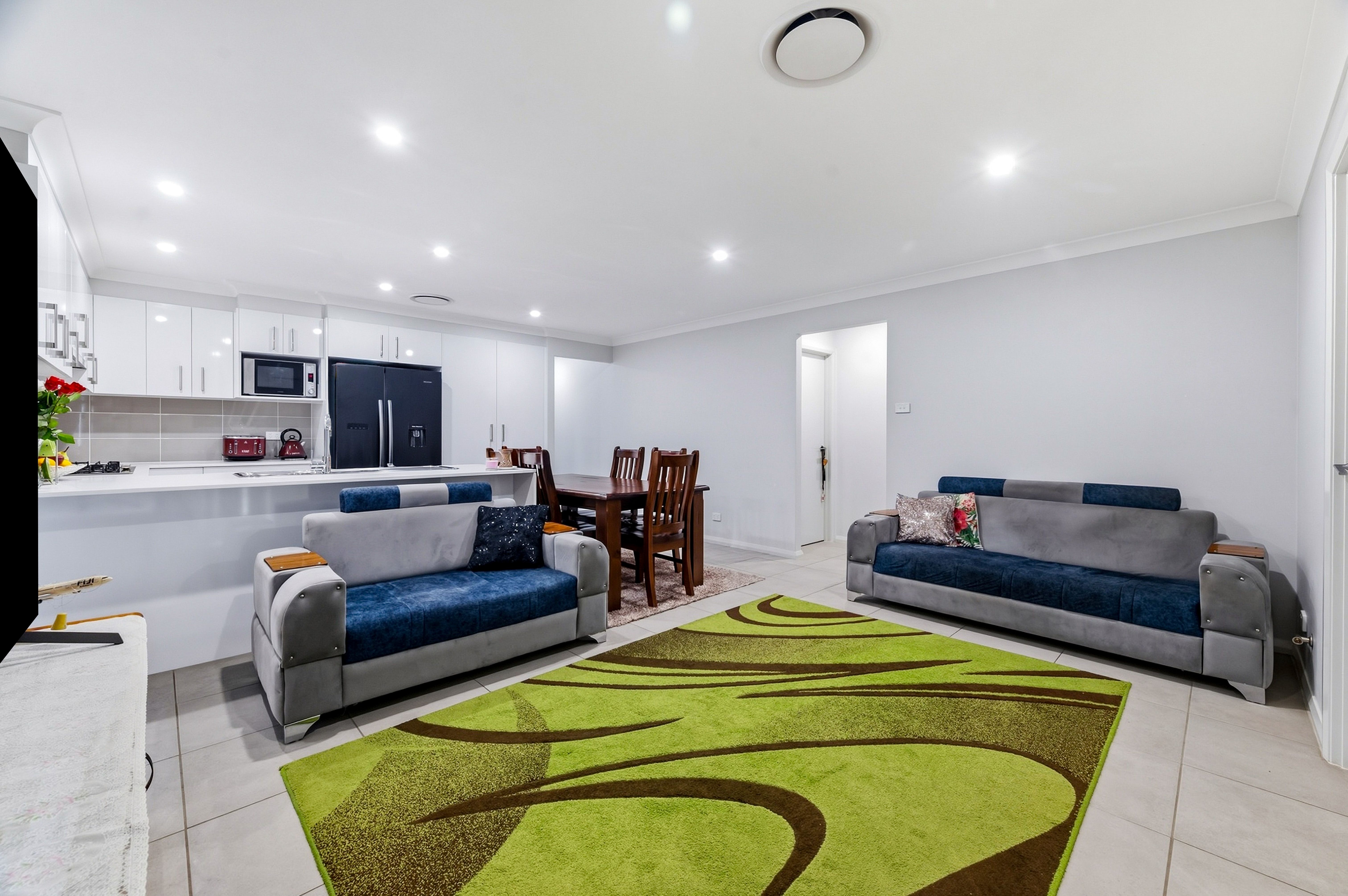 27 Greenberg Street — photo 5 of 12