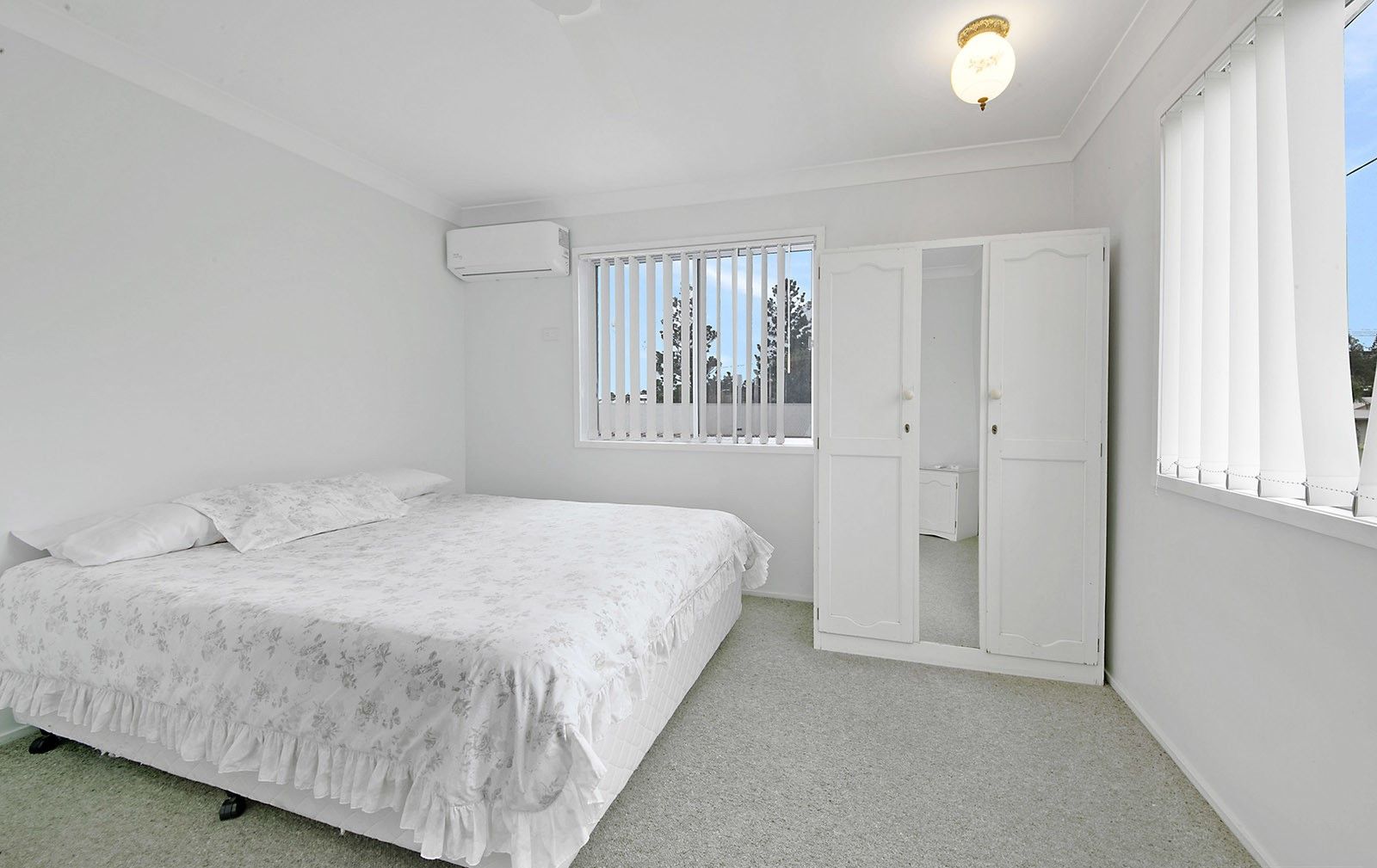 16 Singleton Street — photo 11 of 13