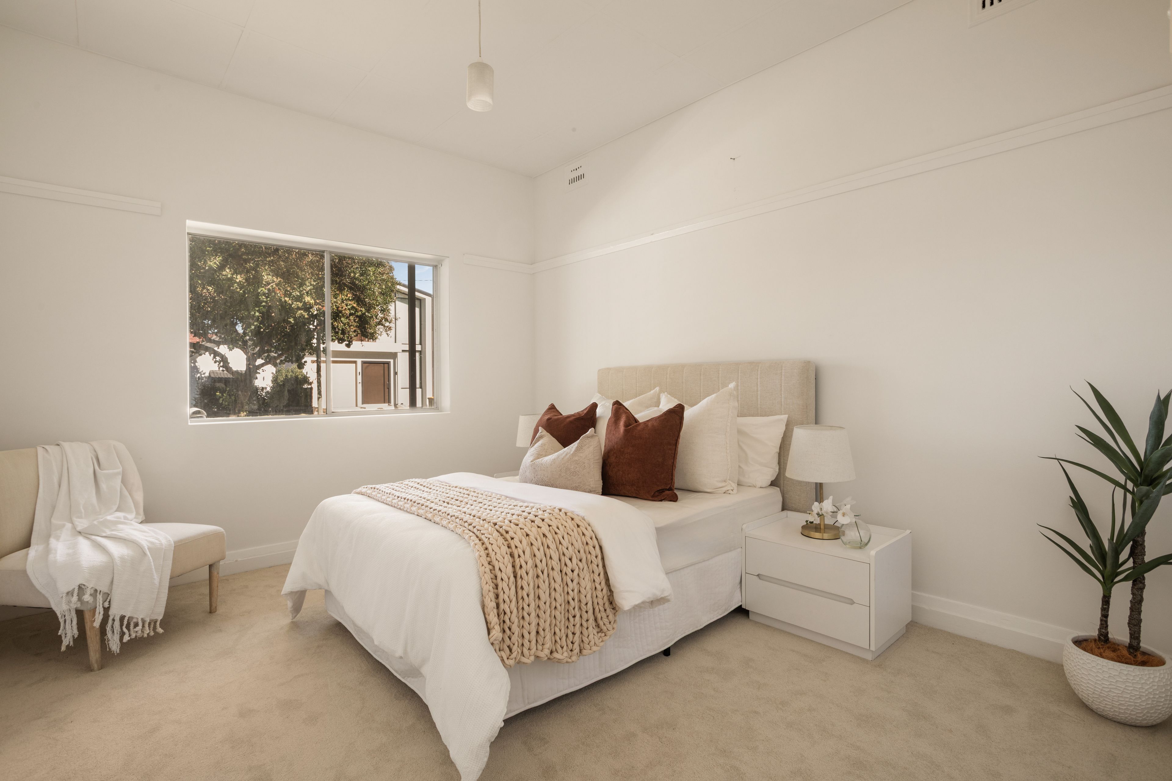 14 & 14A Hincks Street — photo 8 of 18