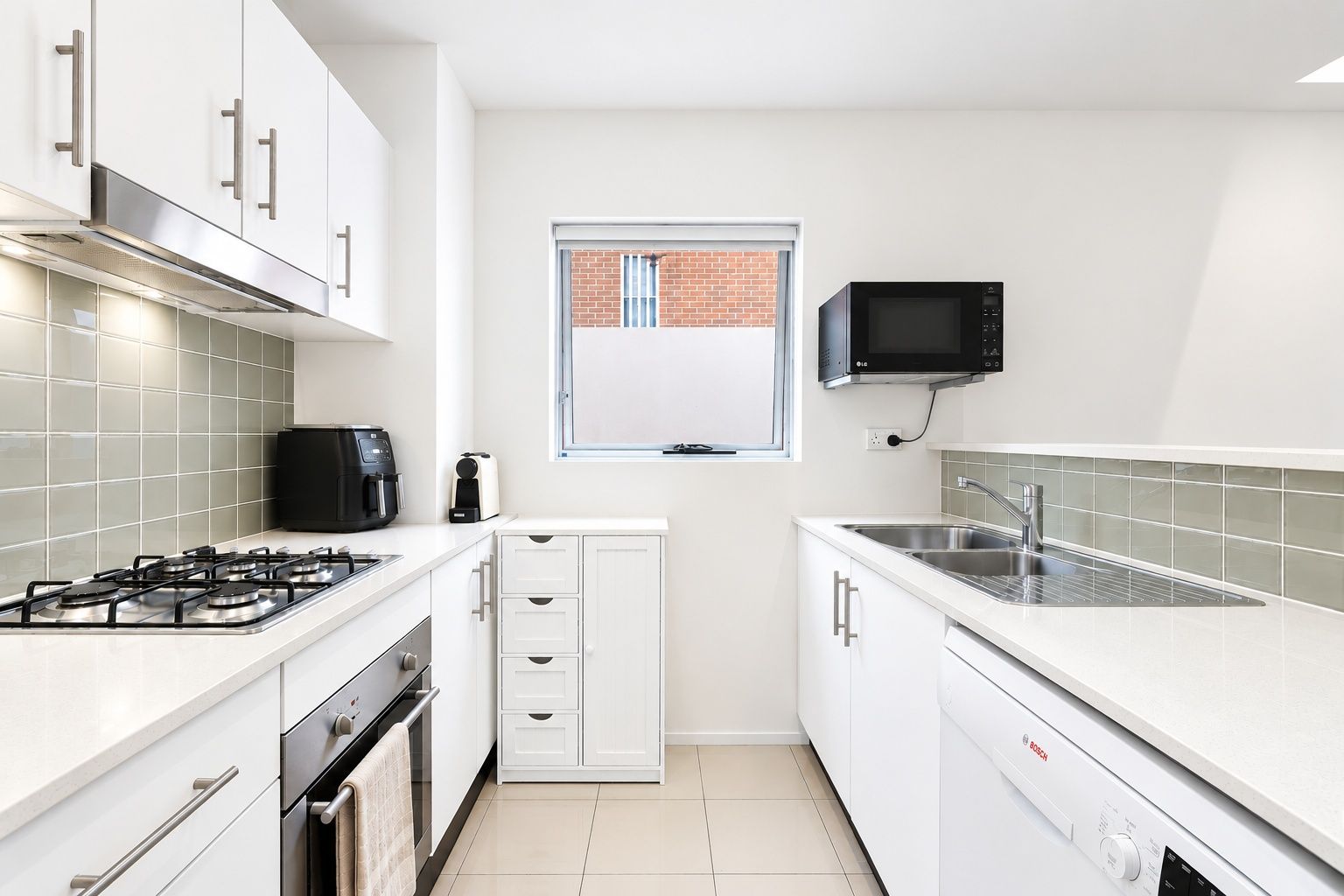 20/1 Goodsell Street — photo 3 of 14