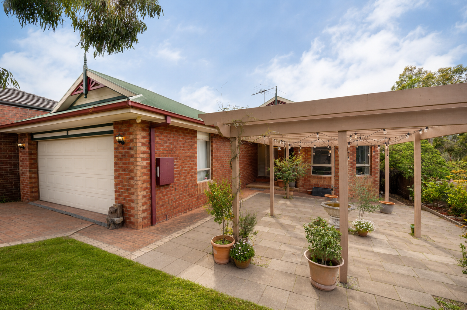 30 Honeyeater Terrace, South Morang, VIC 3752