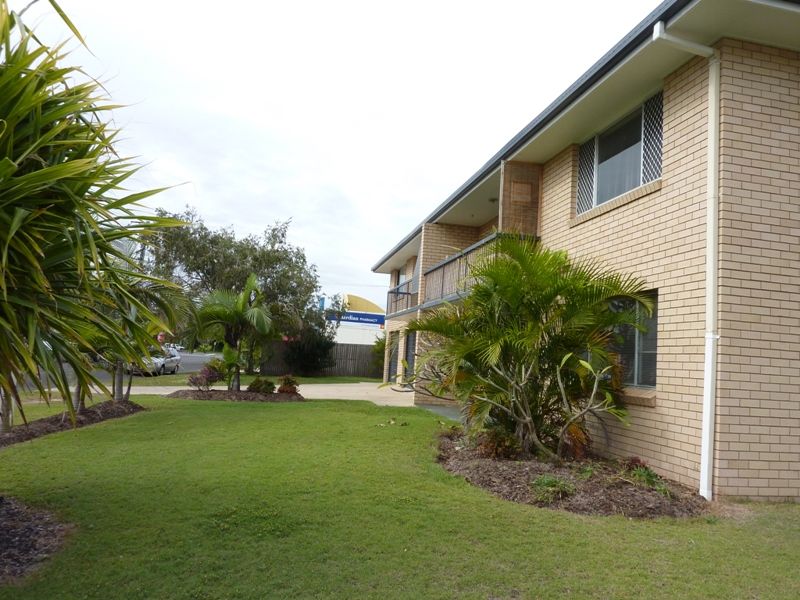 1/3 Akeringa Place, Mooloolaba, QLD 4557