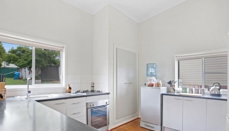 90 Naughton Avenue, Birmingham Gardens, NSW 2287