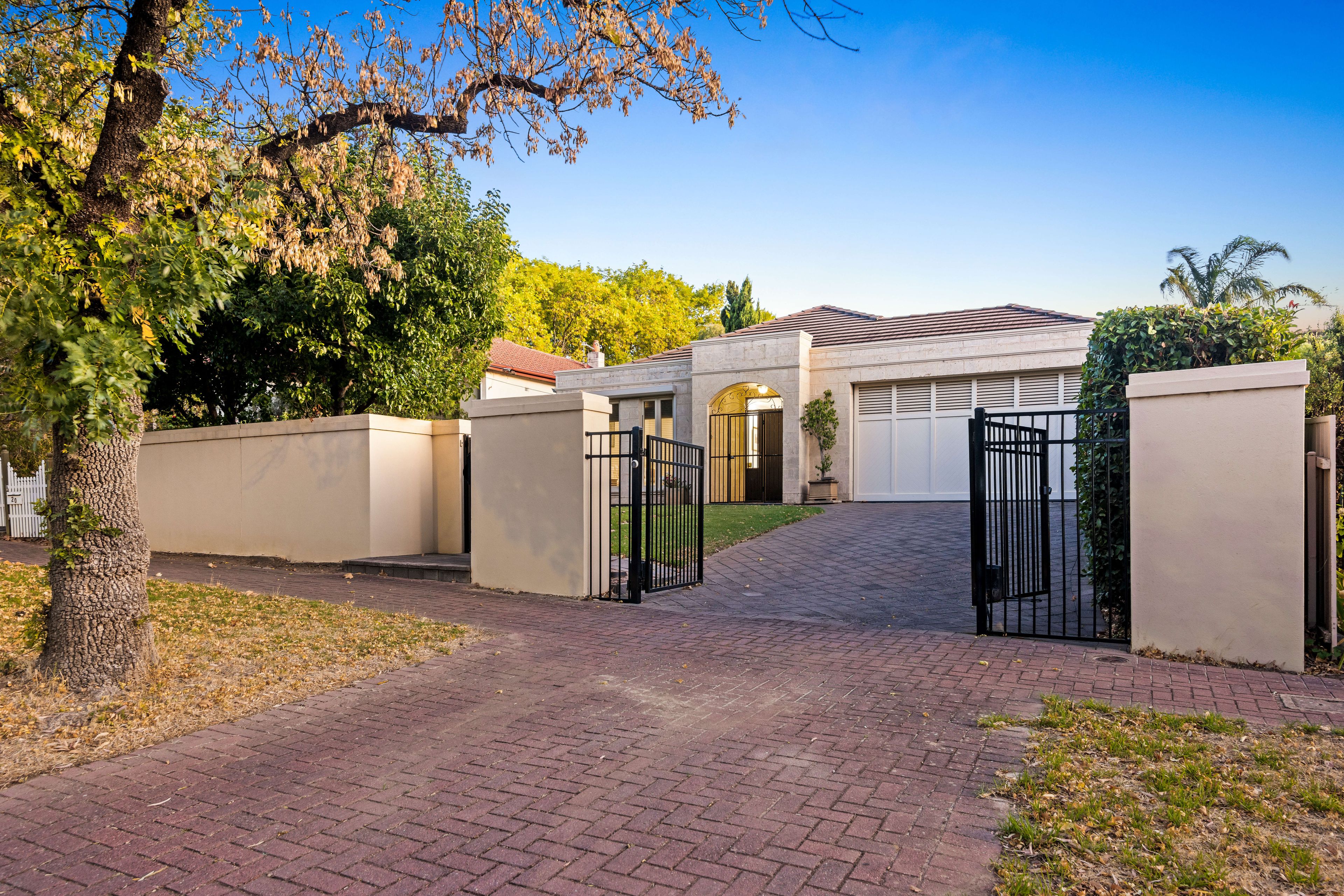18 High Street, Burnside, SA 5066