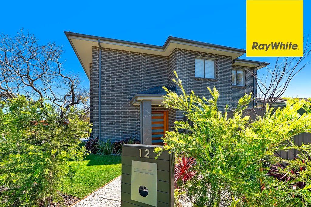 12 Herring Road