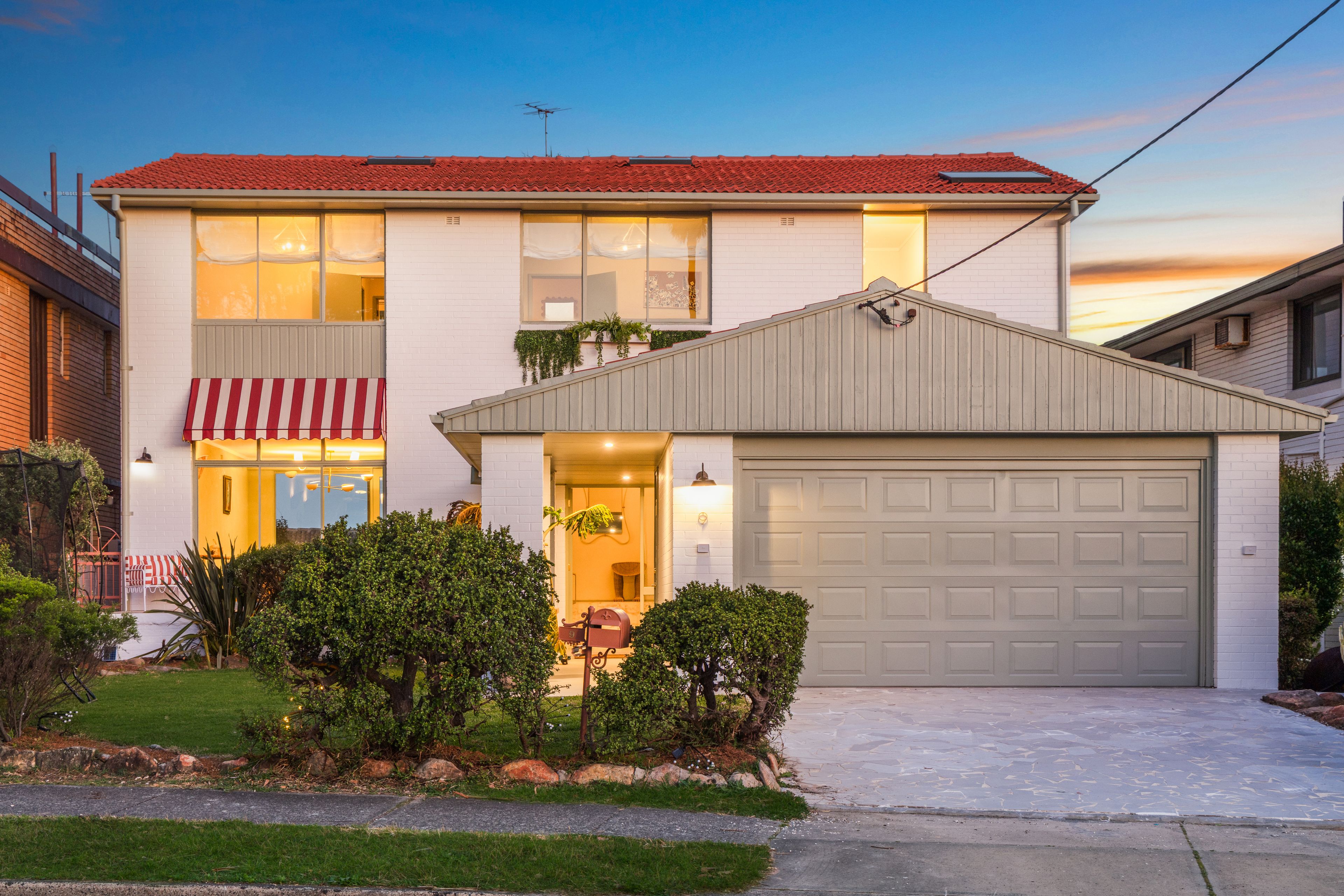 9 Fowler Crescent — photo 25 of 26