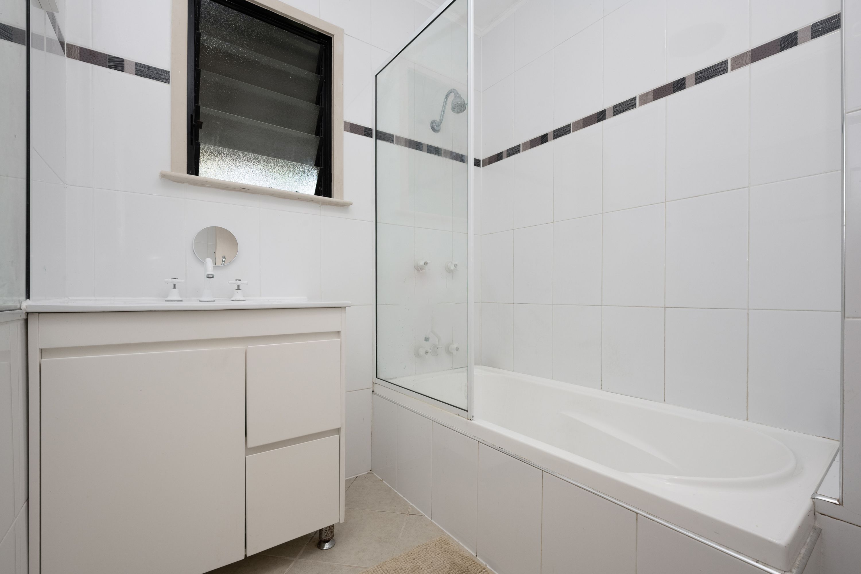 14 Weaver Street — photo 7 of 22