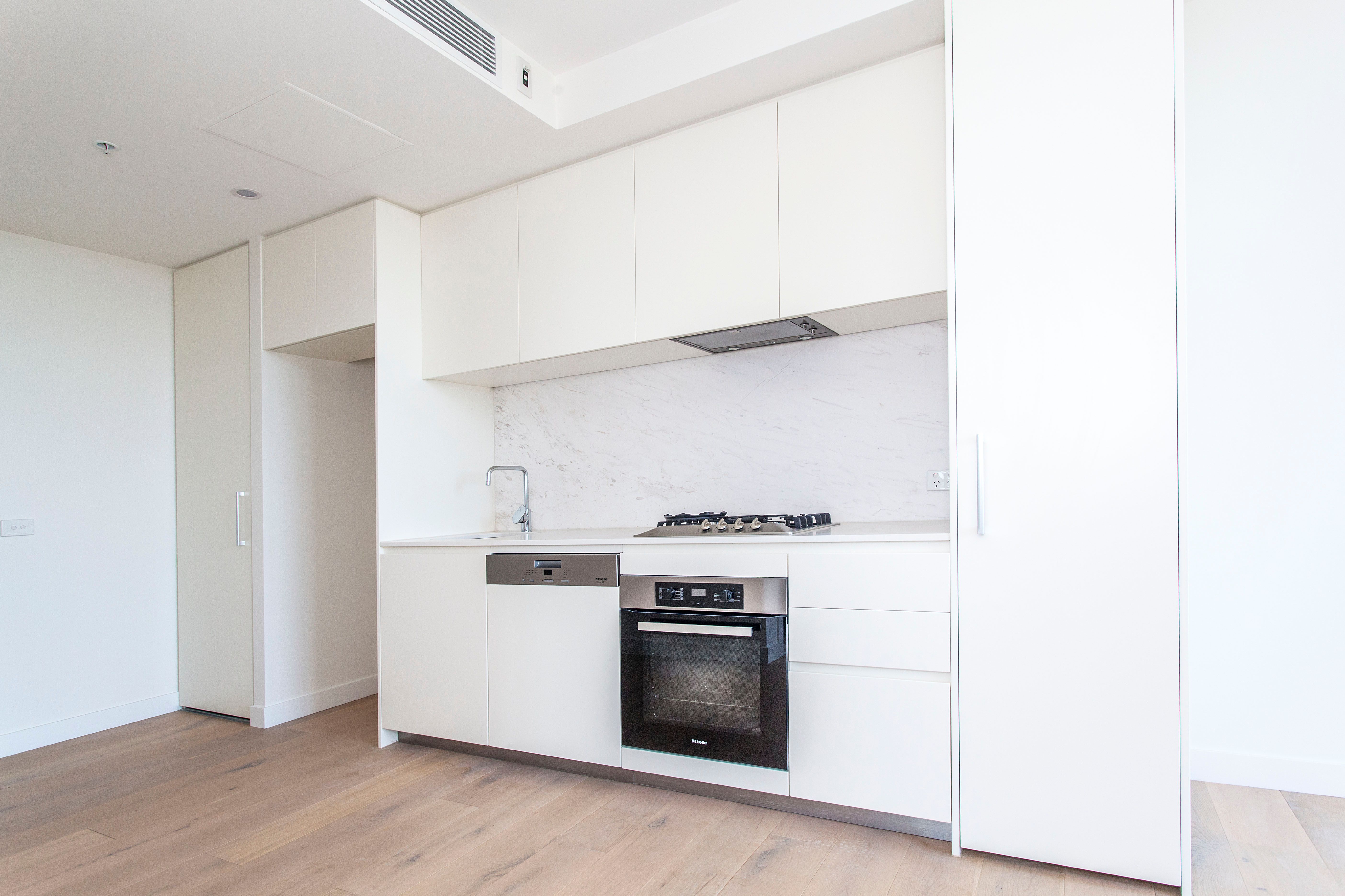 902/803 Dandenong Road, Malvern East, VIC 3145