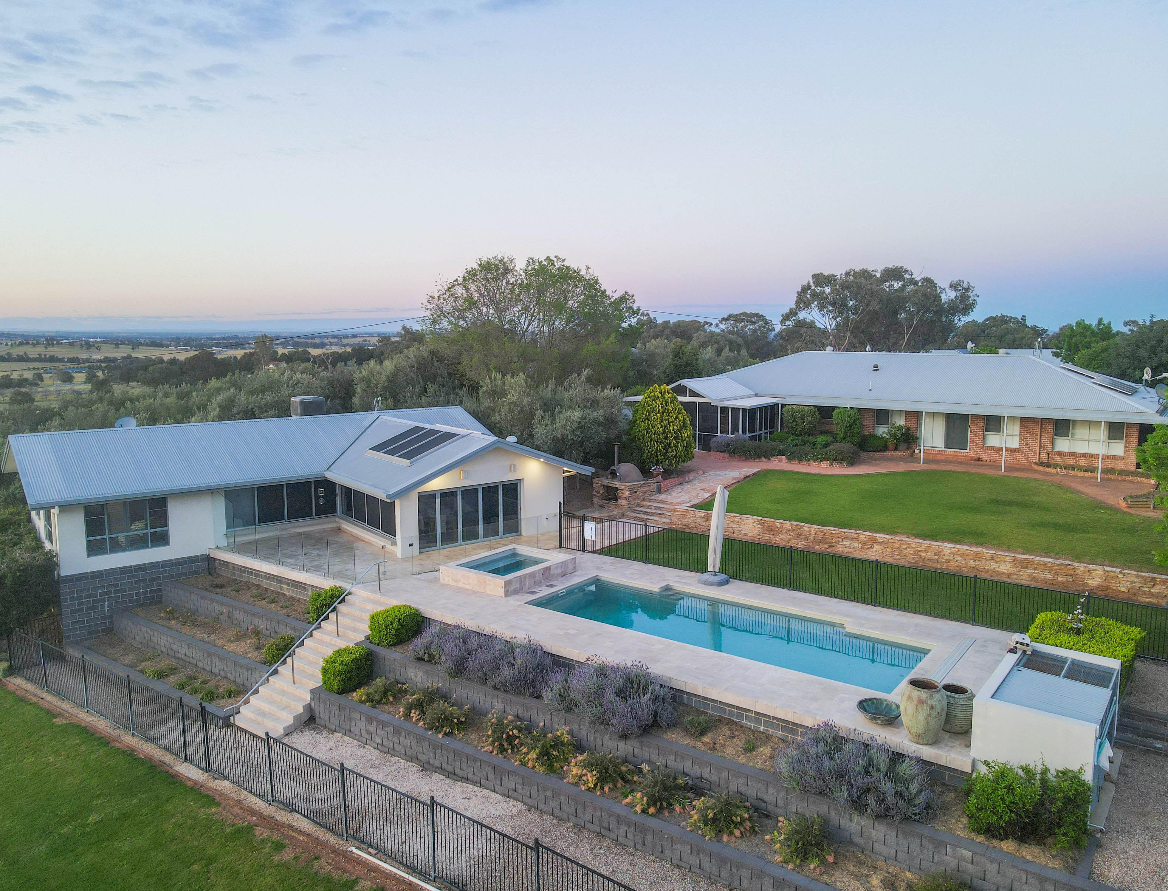 42 Heraghty Road — photo from Ray White Parkes