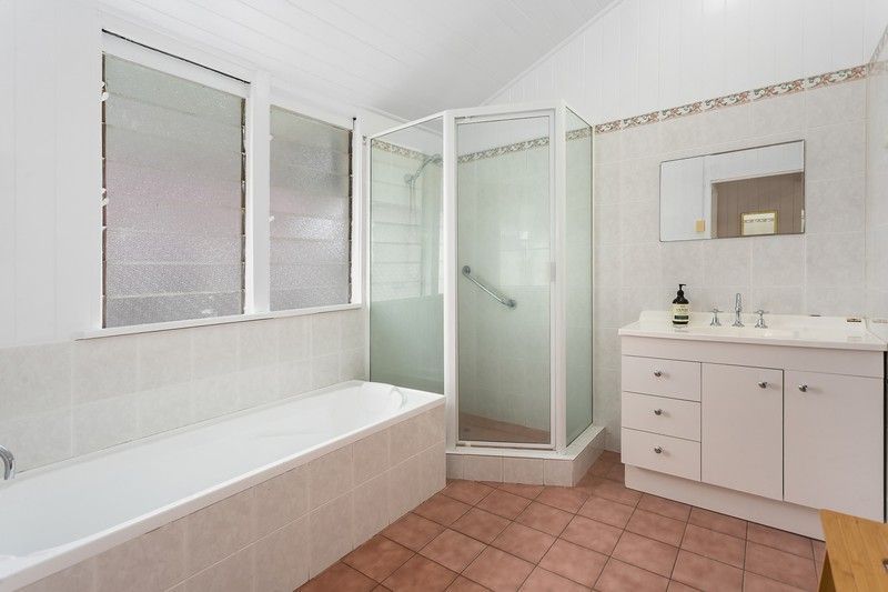 29 Bergin Street, Booval, QLD 4304
