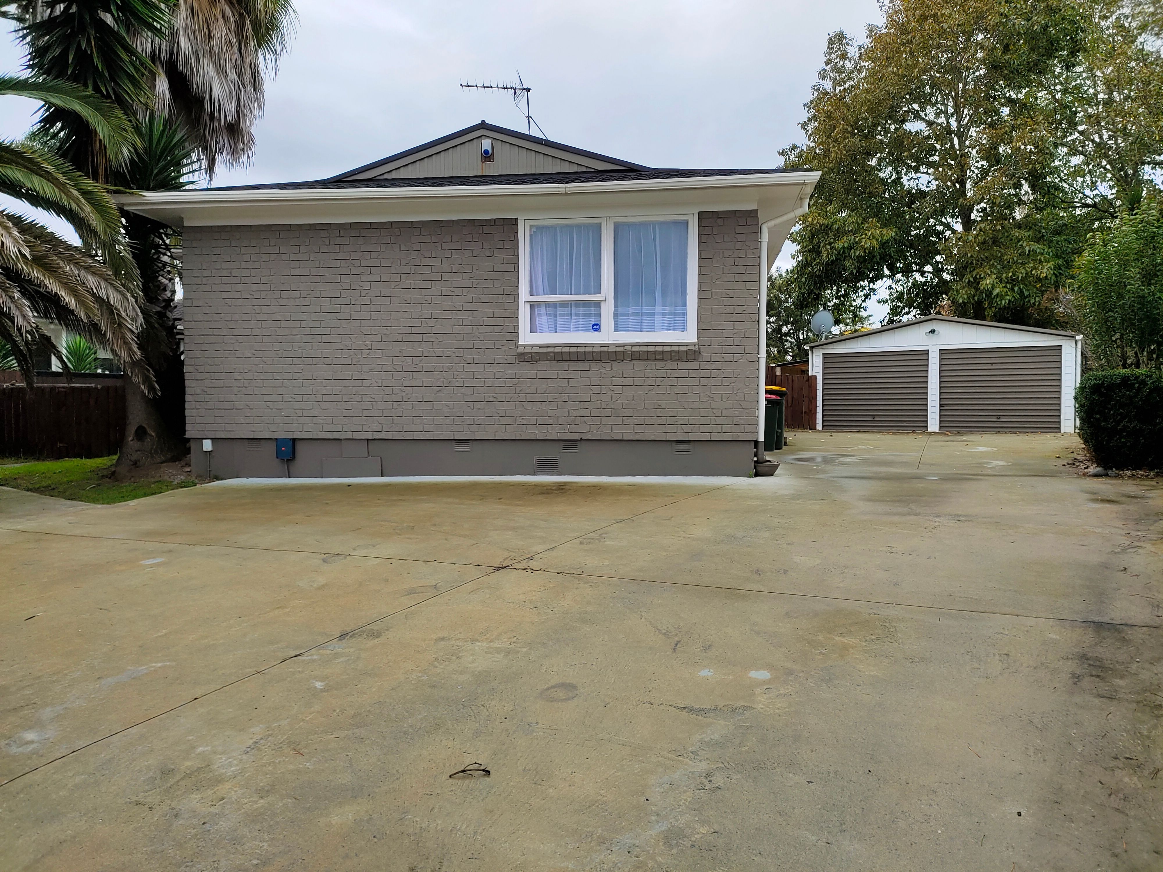 140 Gills Road, Bucklands Beach, Manukau City