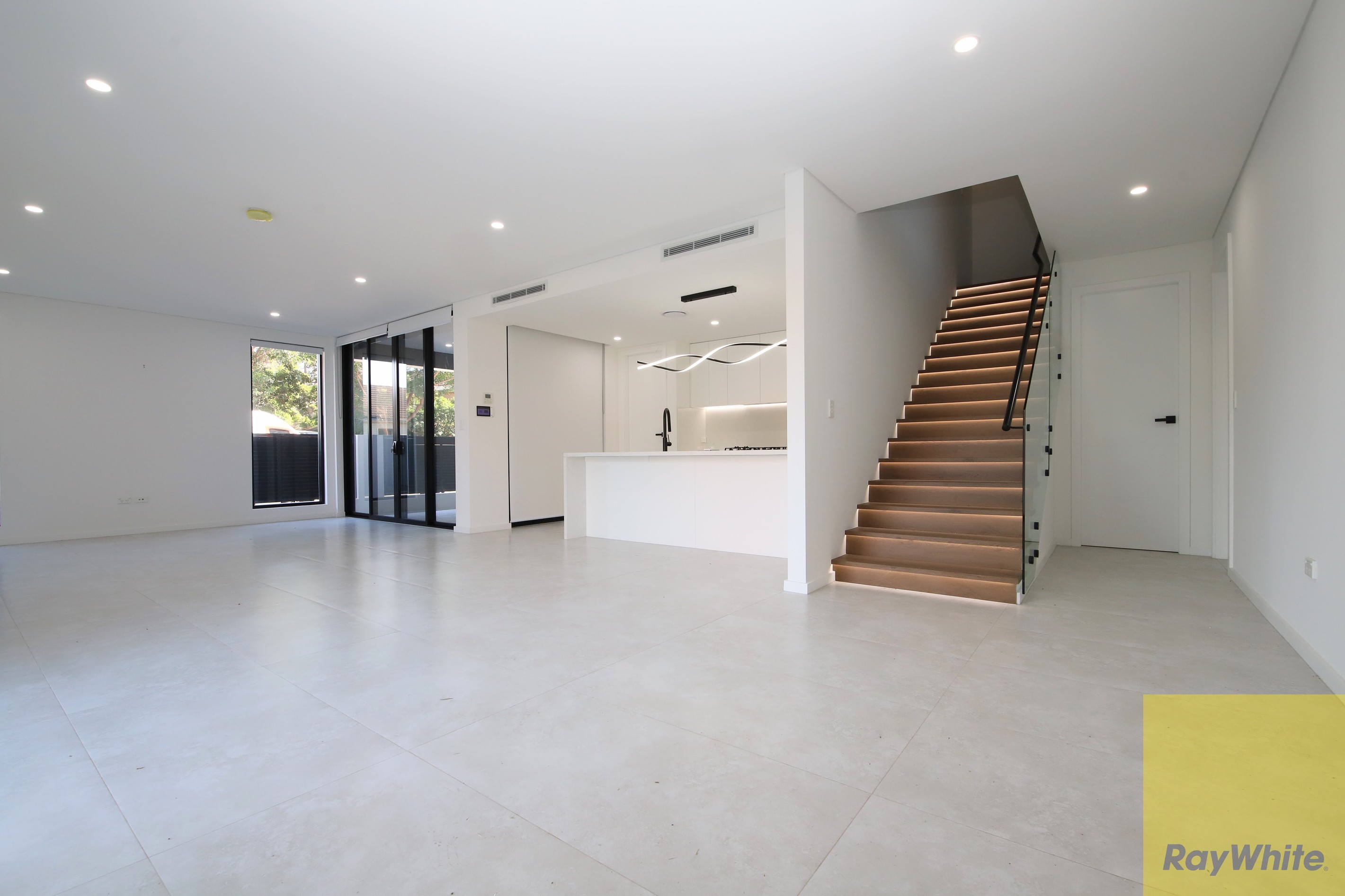 2 Coraki Road, Bass Hill, NSW 2197